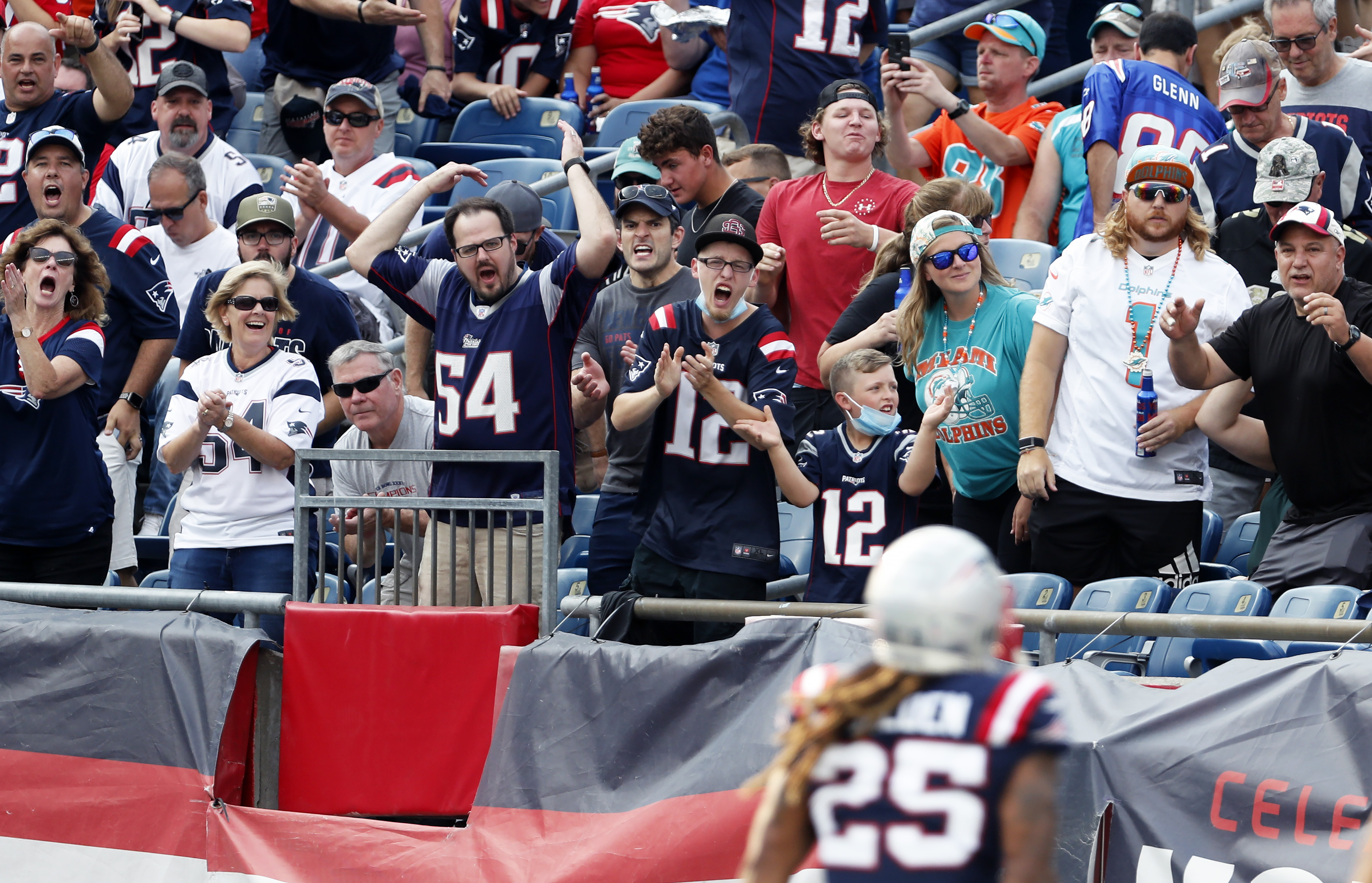 Patriots-Buccaneers ticket prices reflecting Tom Brady hype