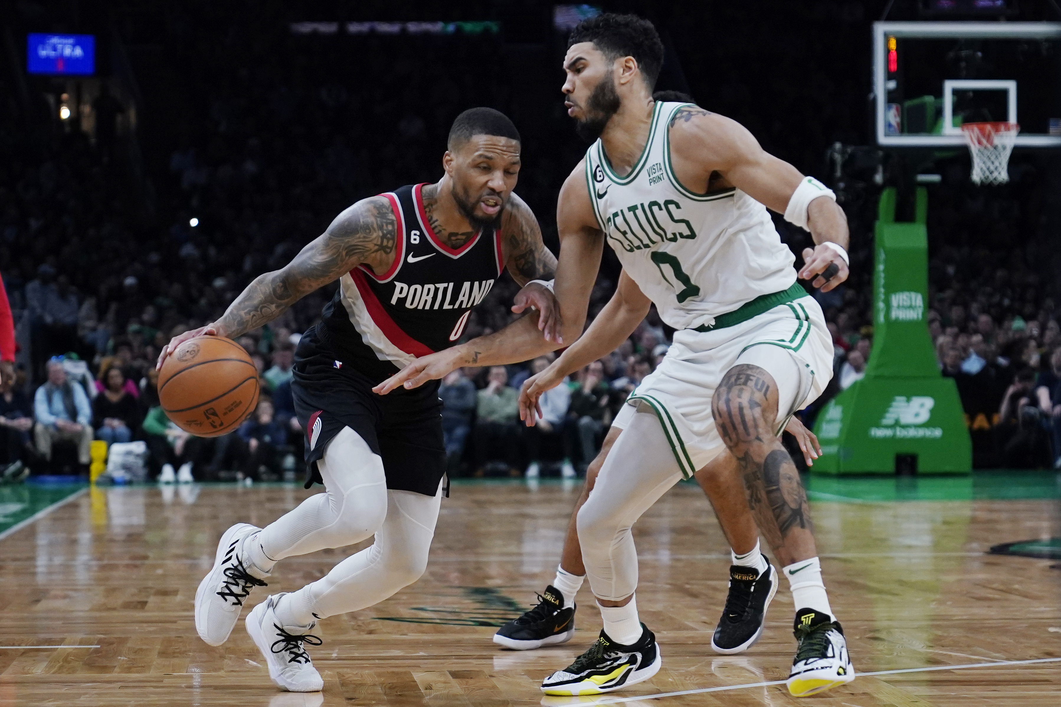 Blazers GM breaks silence after meeting with Damian Lillard