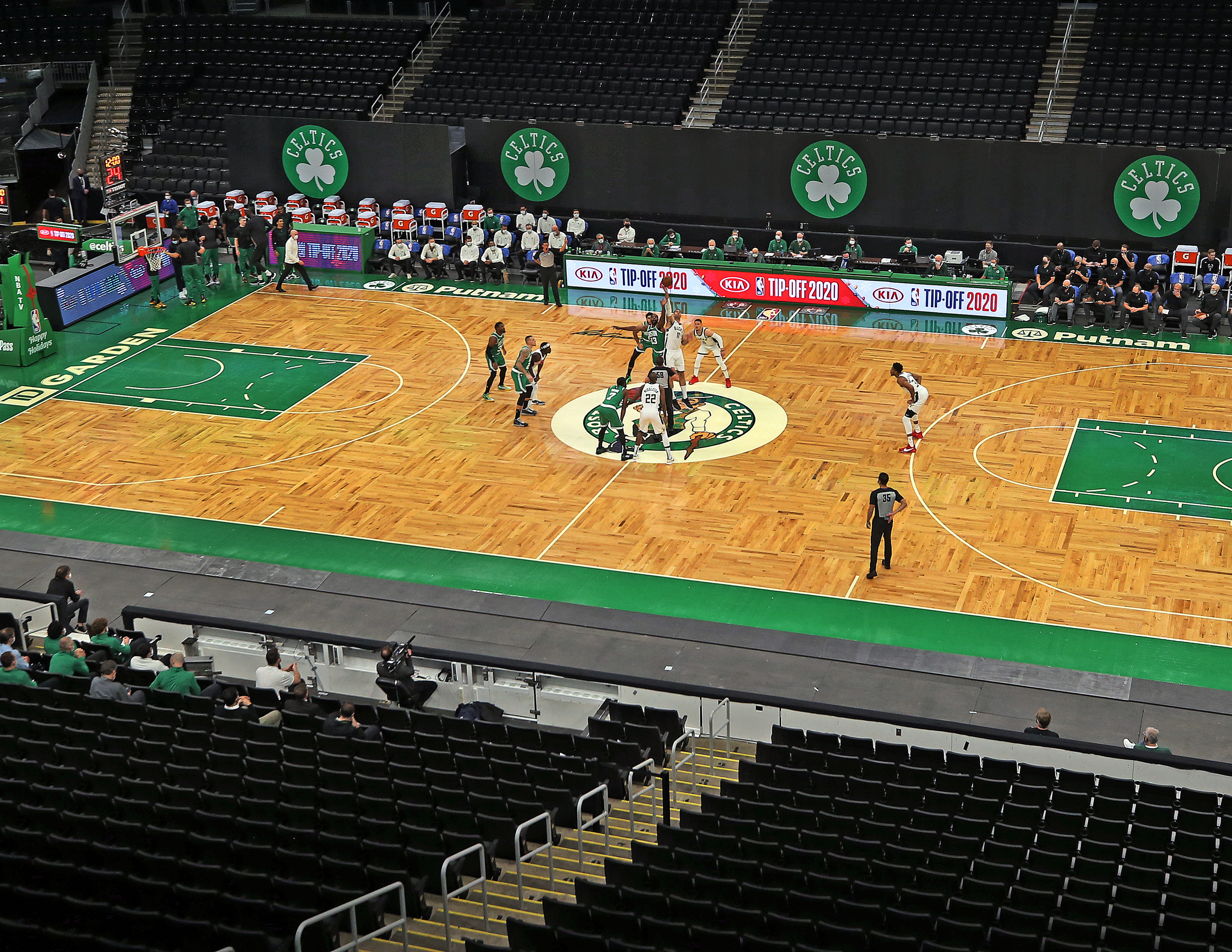 Celtics eagerly anticipate full house at TD Garden for Game 4 - The Boston  Globe