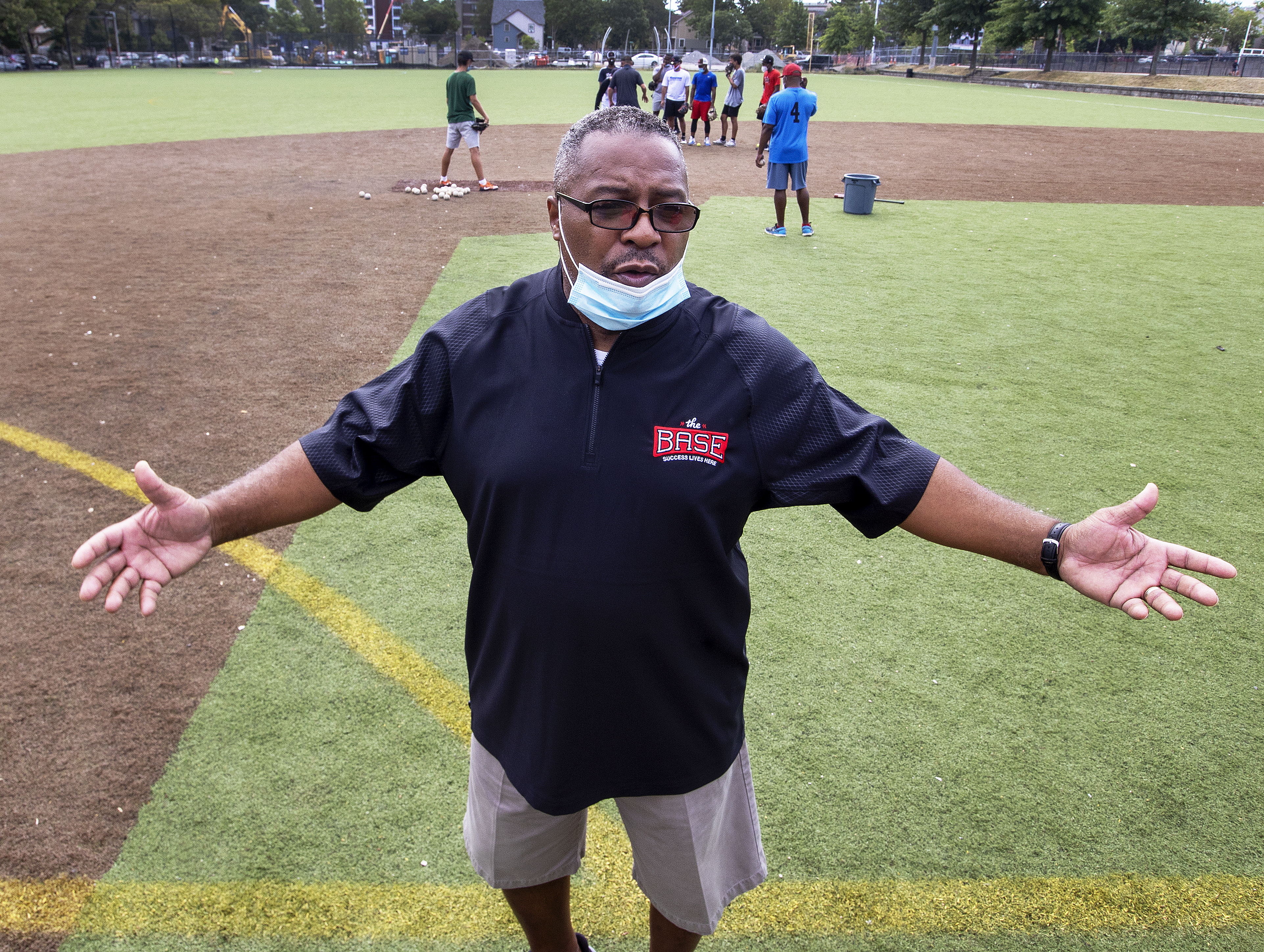 First base coaches do more than just stand around - The Boston Globe