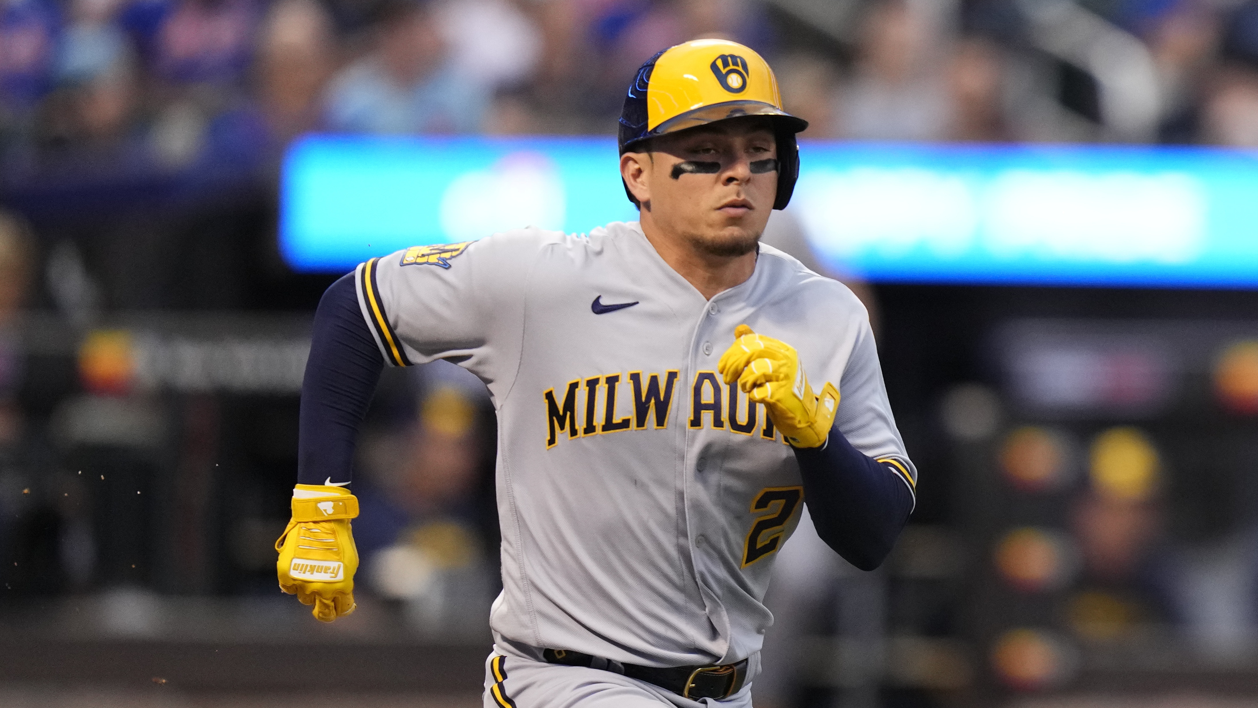 When will Milwaukee Brewers get City Connect jersey like Giants wore?