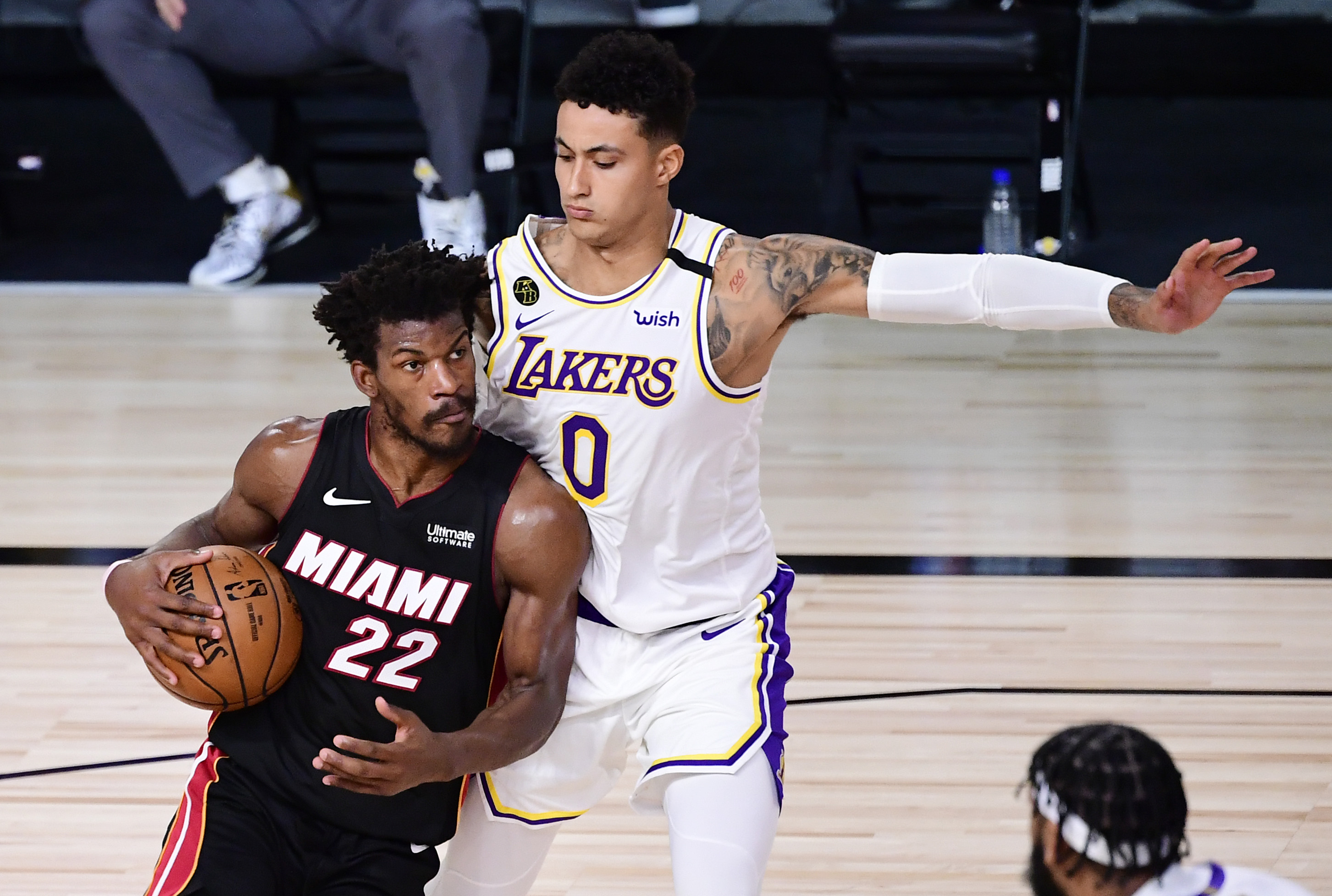 Jimmy Butler's 40-point night leads Heat past Lakers in Game 3