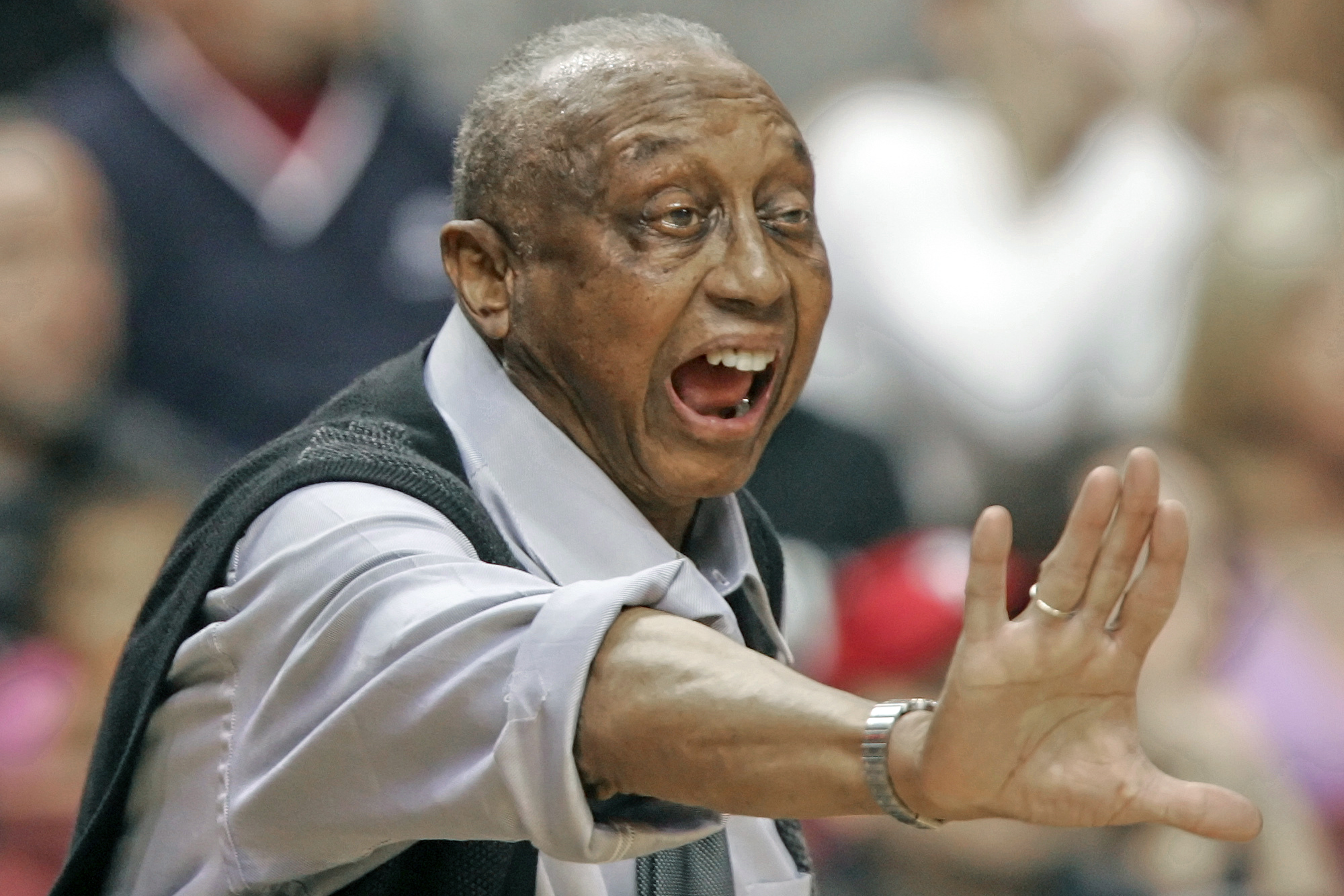 John Chaney: The Legendary Basketball Coach Who Changed the Game