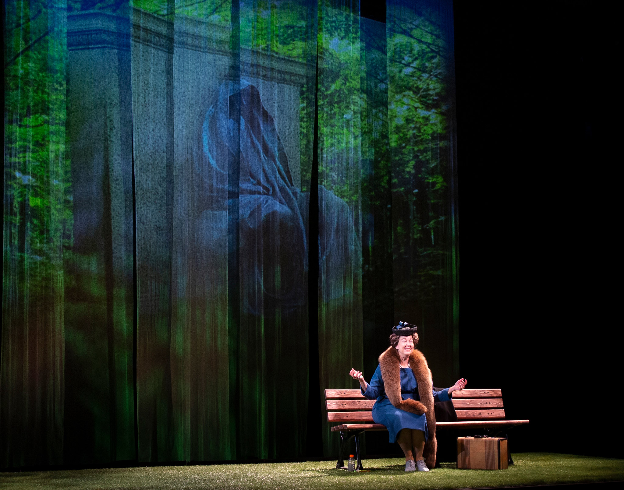 Harriet Harris in "Eleanor."