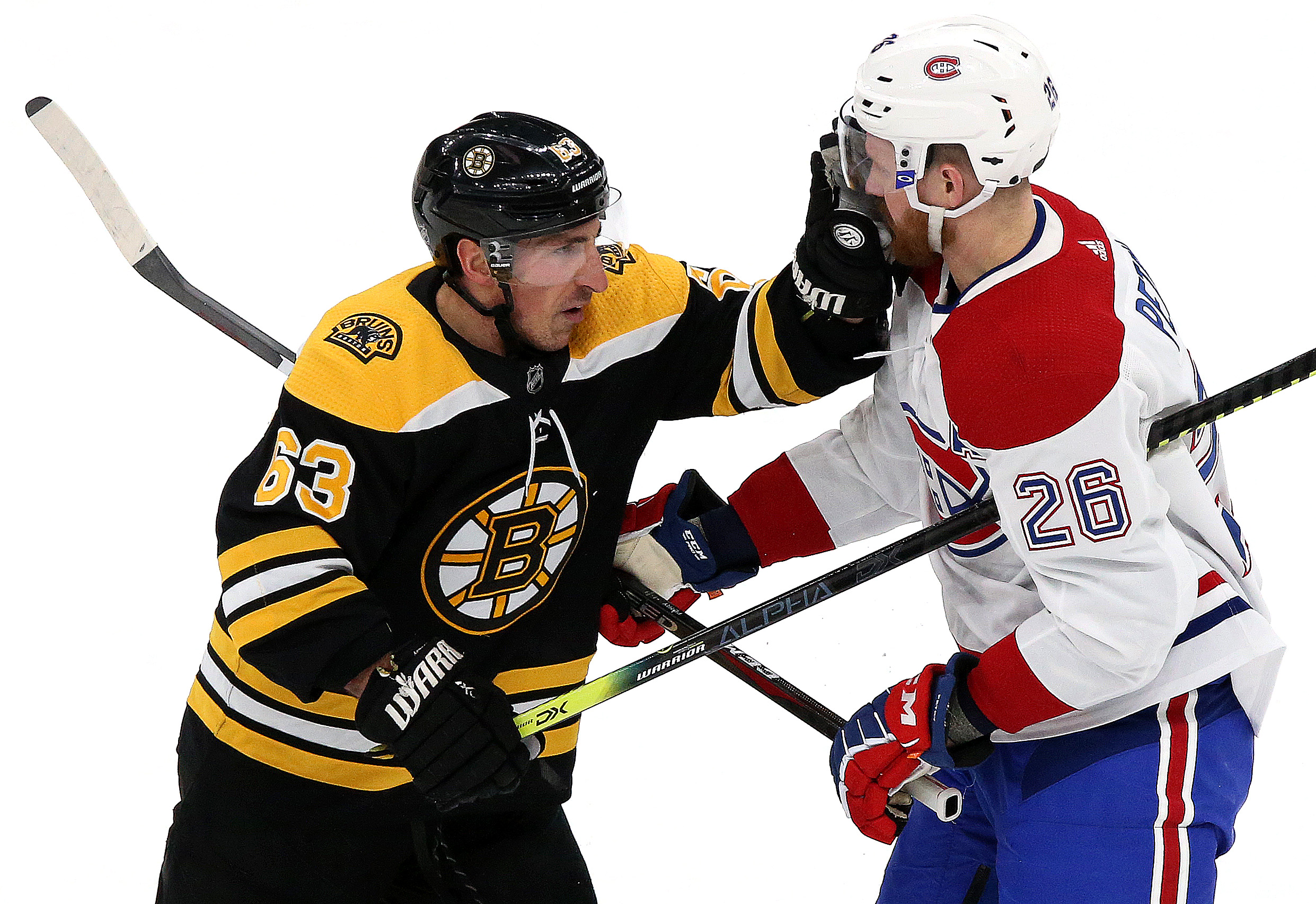 Brad Marchand shoved the Canadiens' Jeff Petry during the last meeting between the two teams on Feb. 12, 2020.