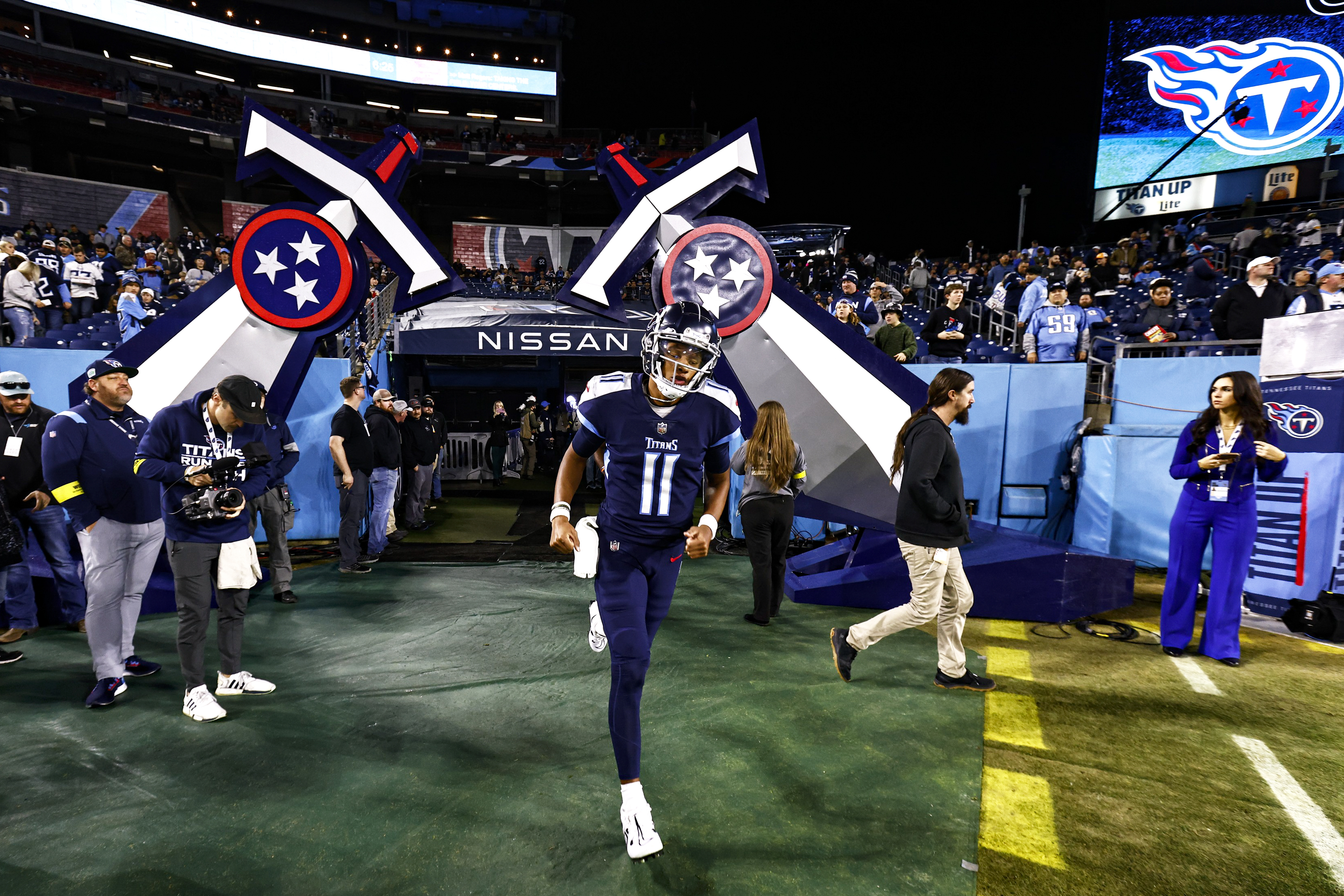 Joshua Dobbs' path as Titans' starter comes with playoffs on line