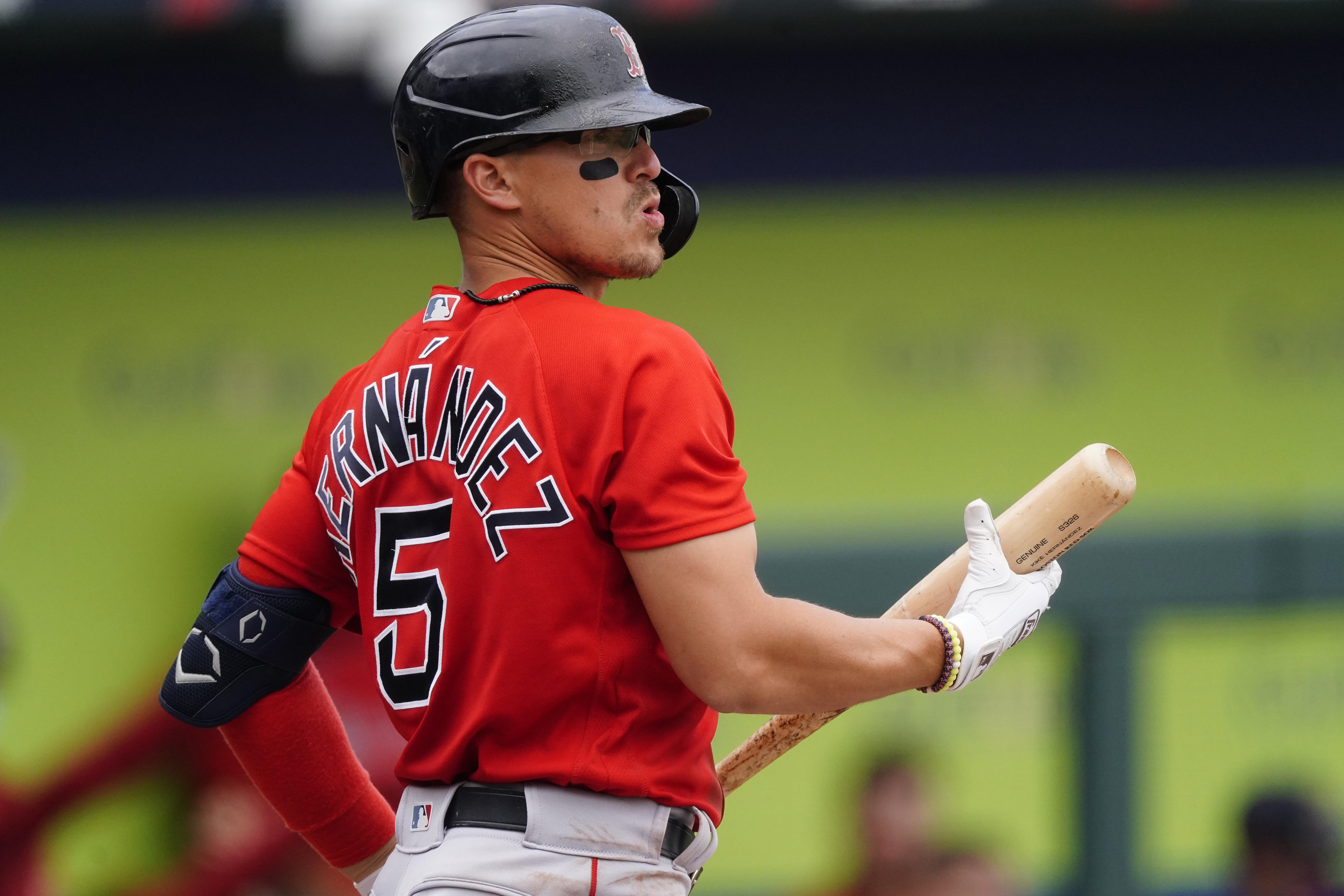Red Sox's Kiké Hernández 'more than willing to stay' in Boston beyond 2022,  says, 'I know I can be better' 