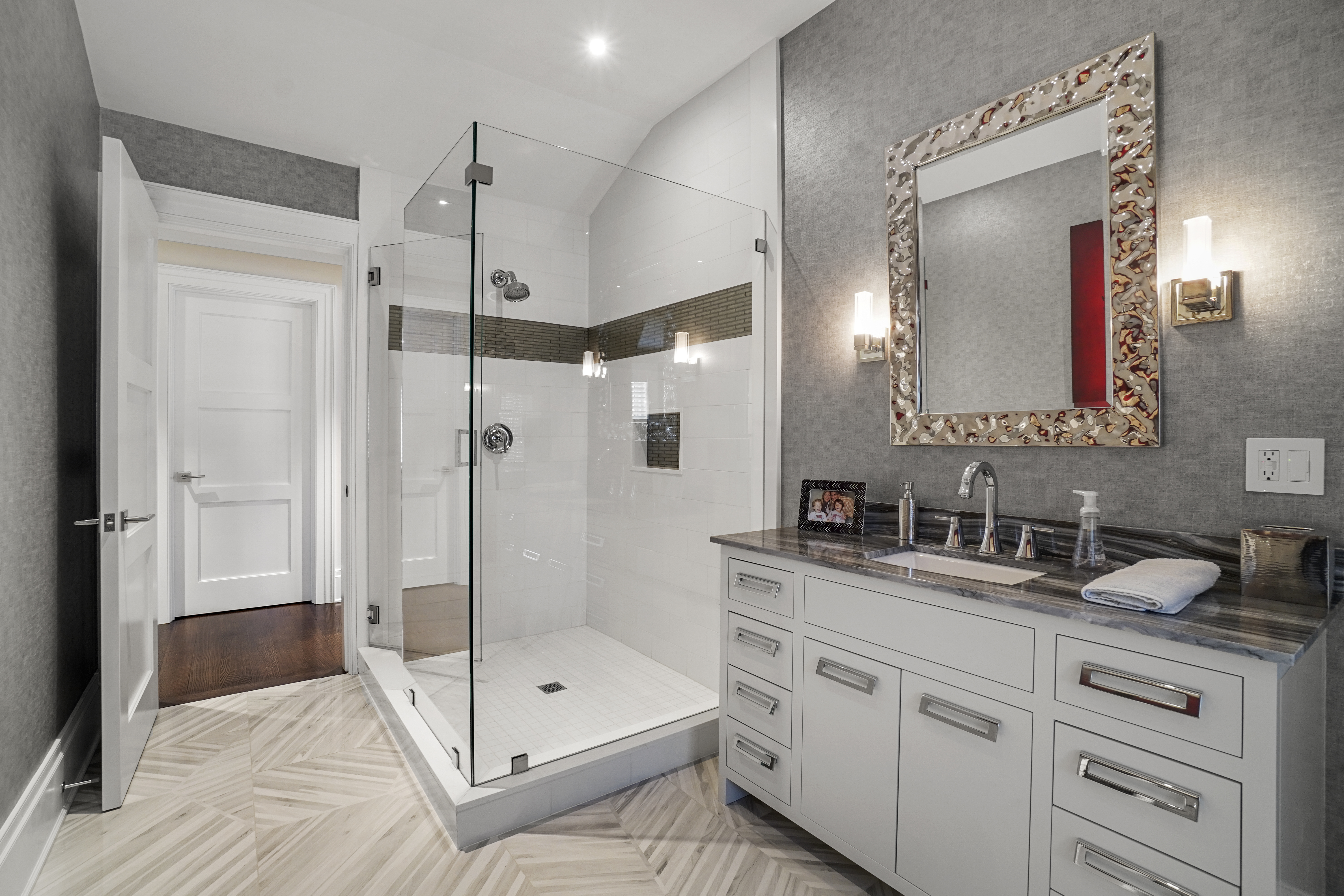 329-fox-hill-road-westwood-shower-2