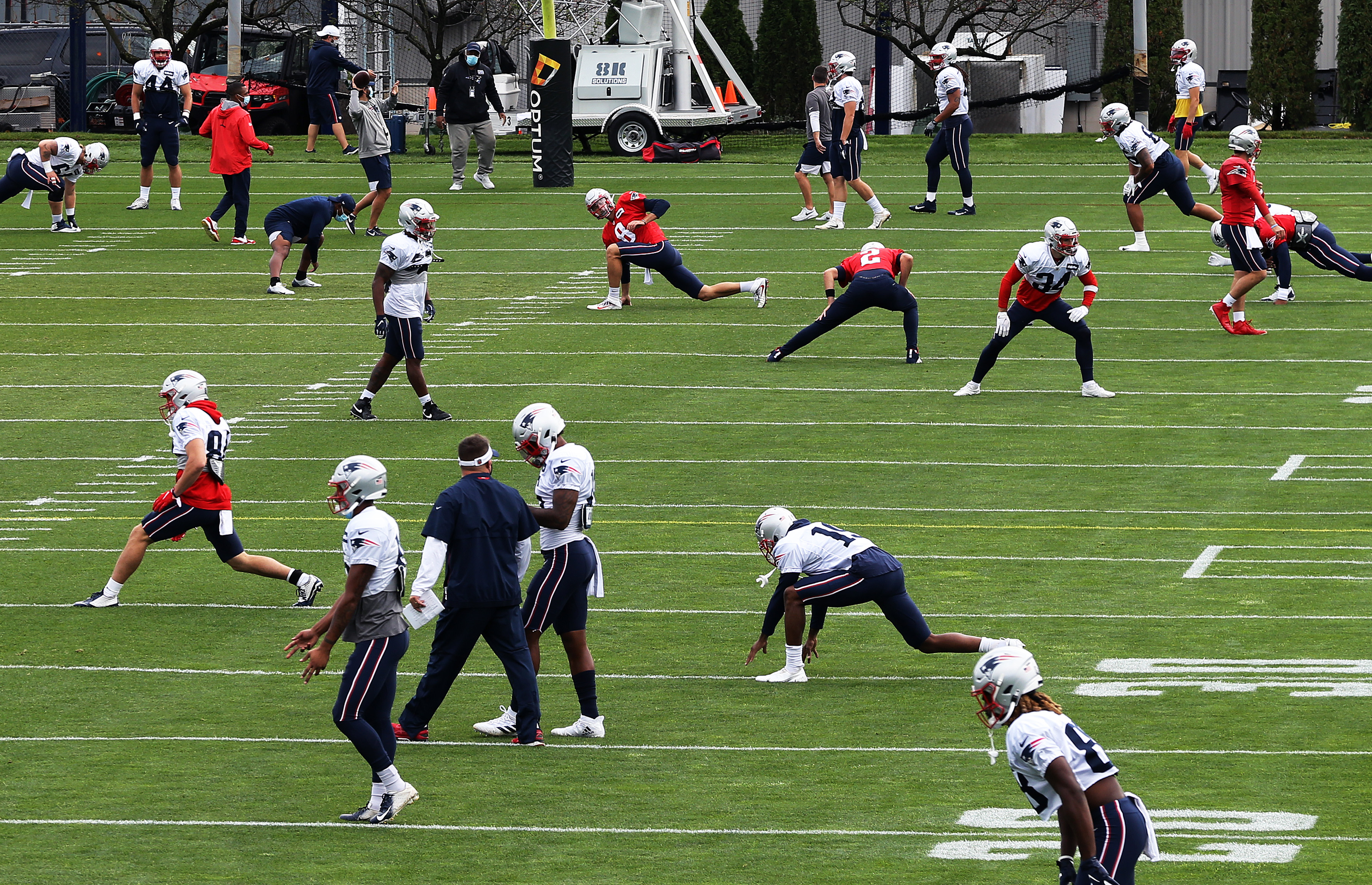 See how his Patriots teammates celebrated Cam Newton's return for 2021 -  The Boston Globe