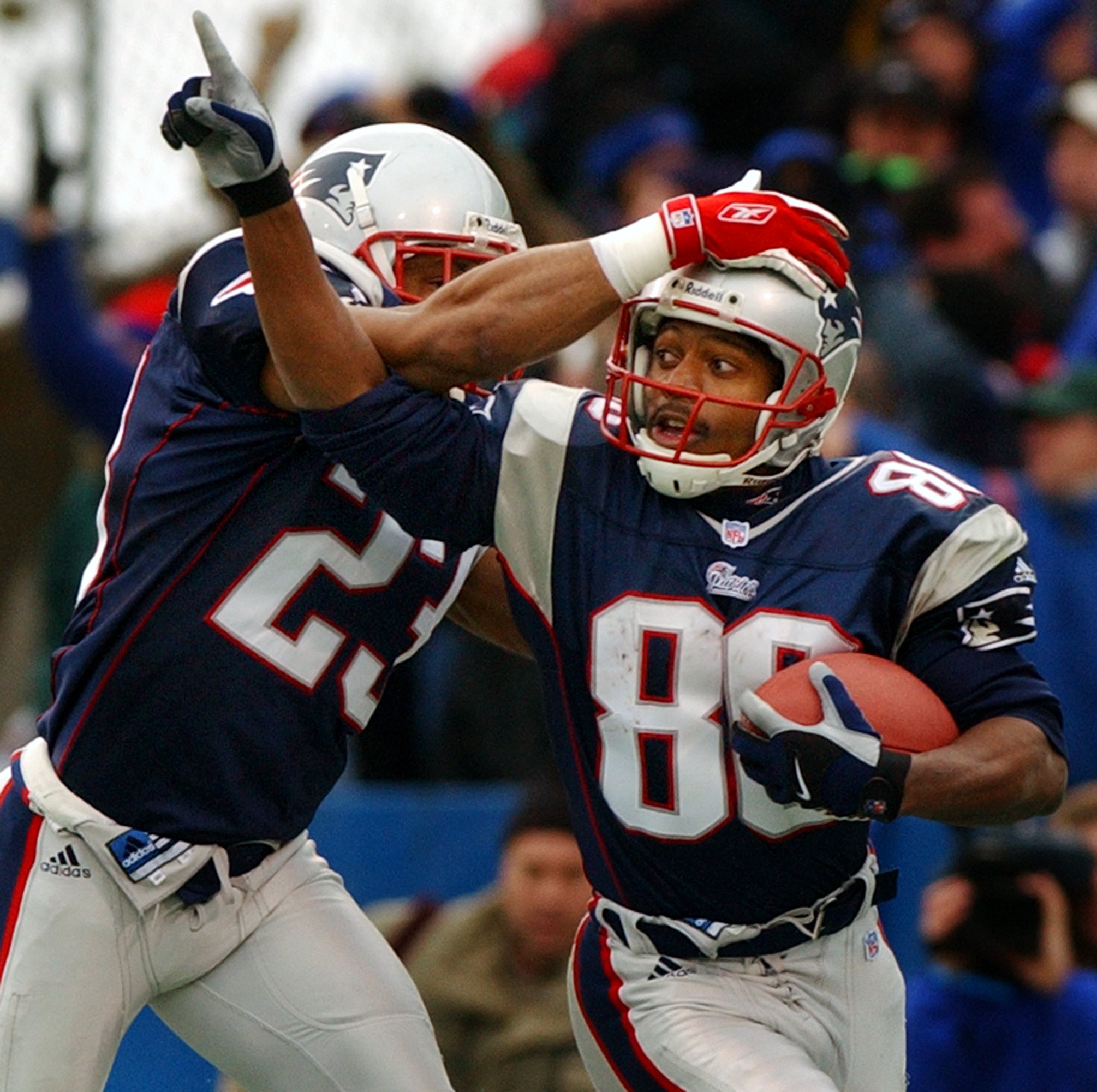 New England Patriots Richard Seymour sacks Pittsburgh Steelers Ben