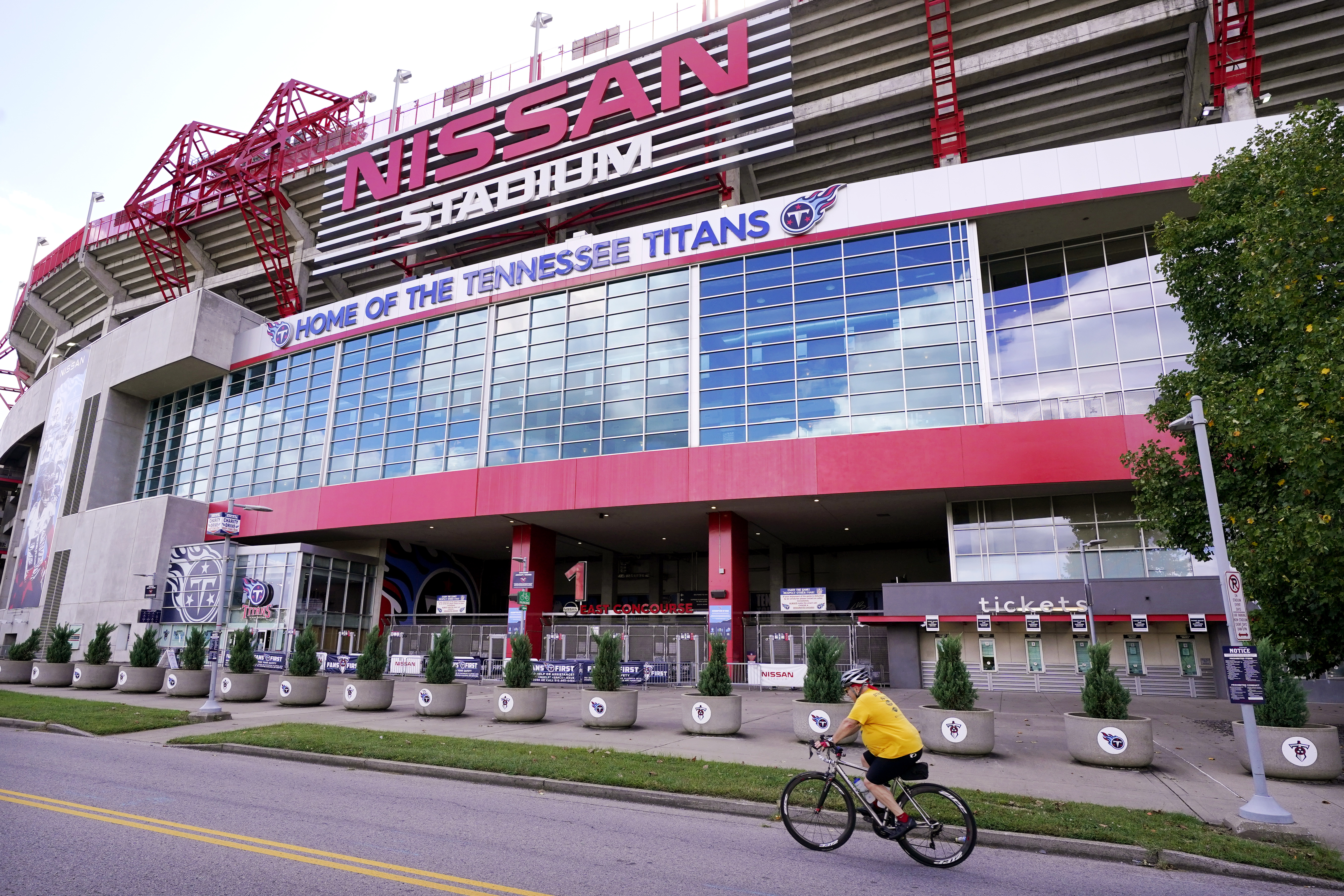 NFL: Steelers game vs Titans postponed; likely to be played Monday or  Tuesday