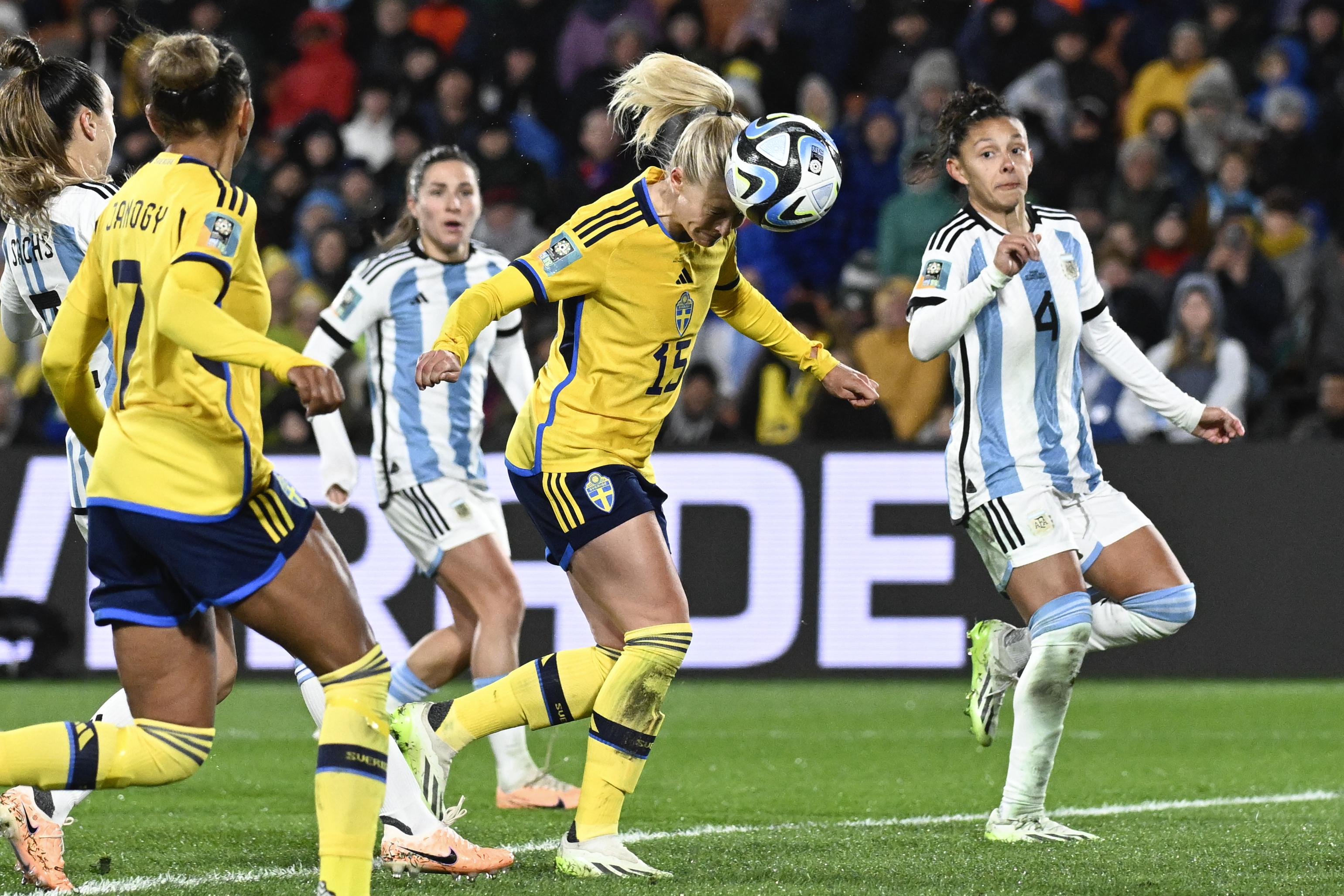 France stuns Brazil with late winner; Sweden qualifies for Women's