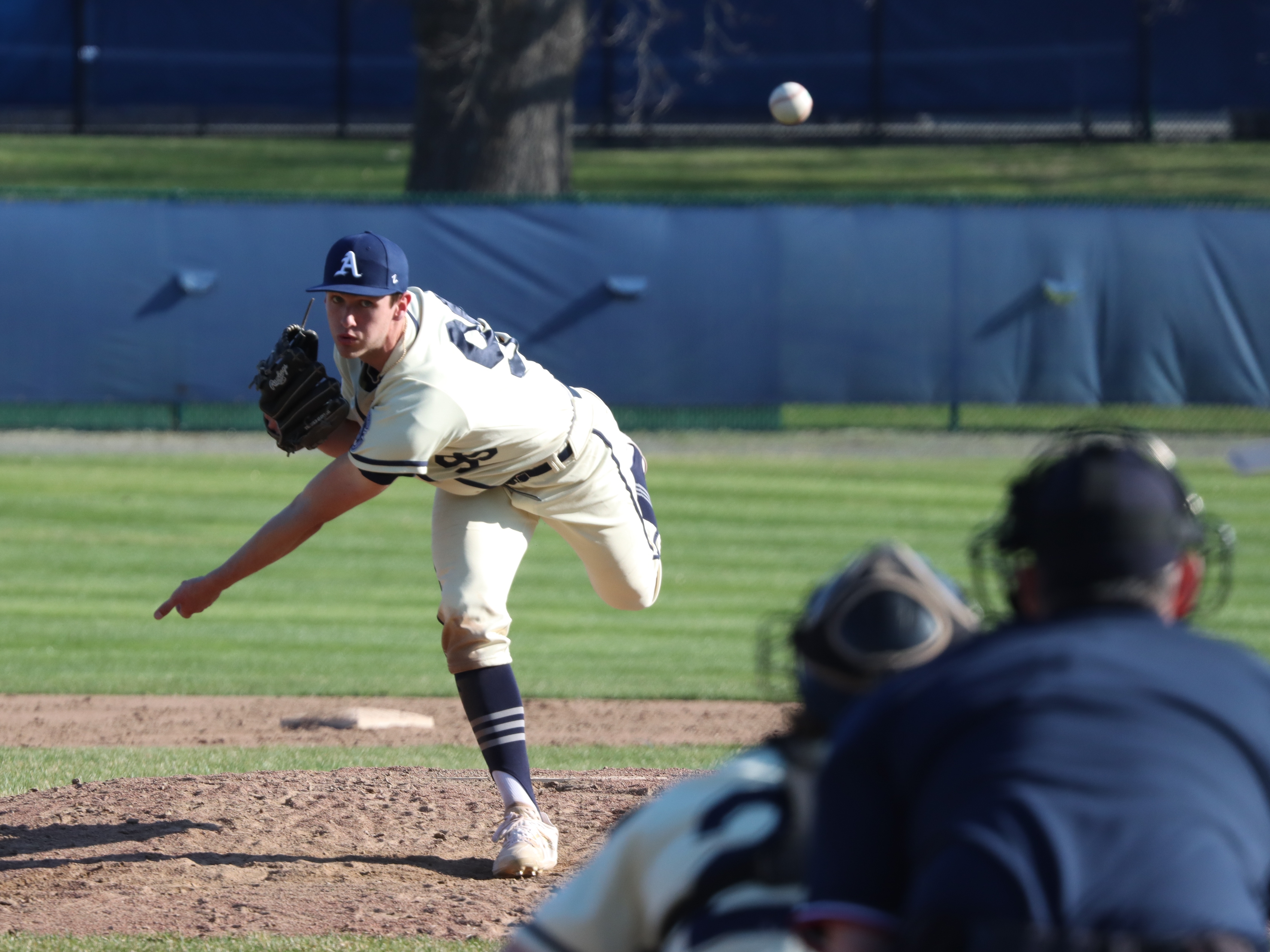 Vandy pitcher says picking baseball over football was easy