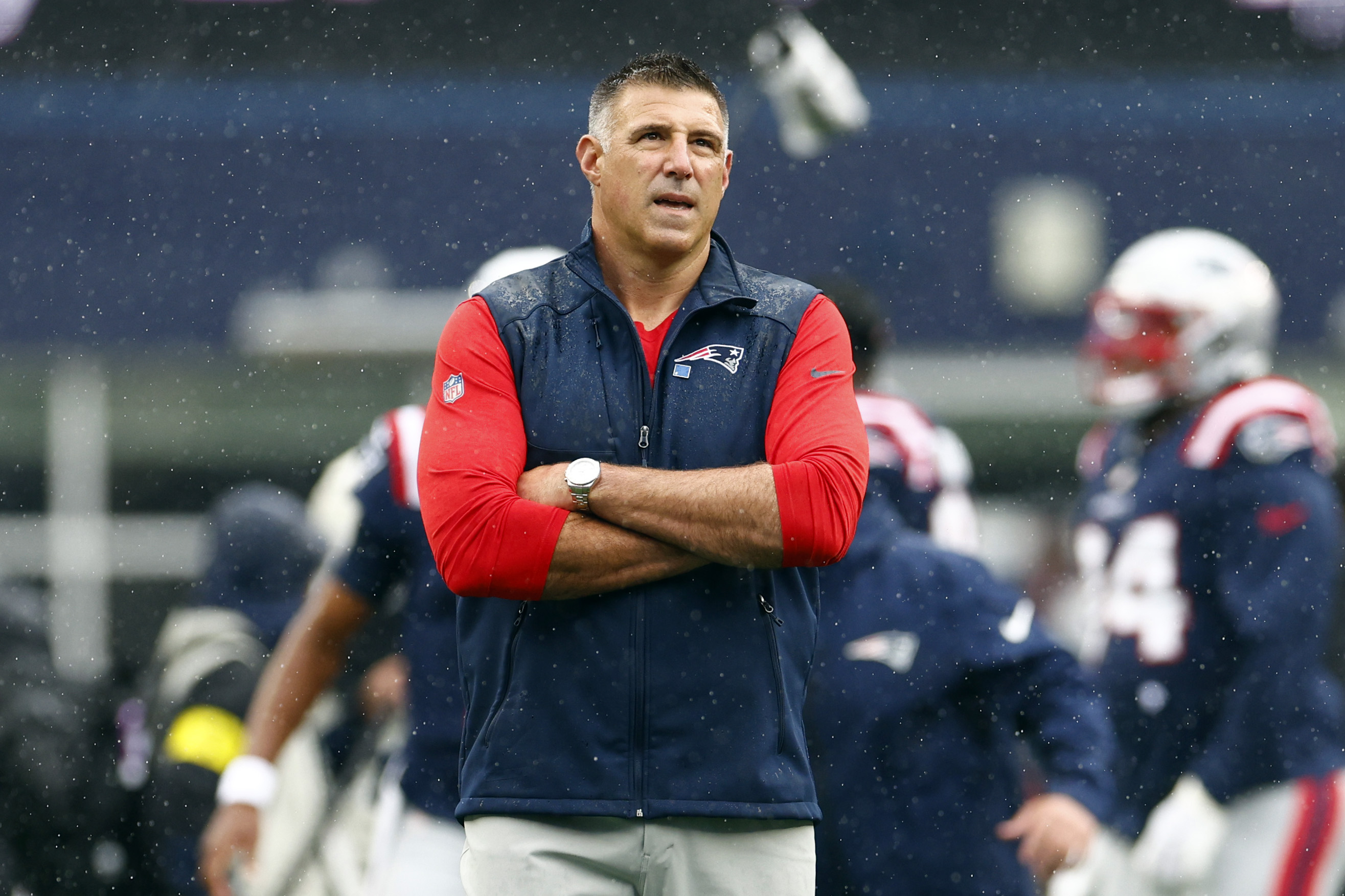 Mike Vrabel opens Patriots tenure with a disappointing loss