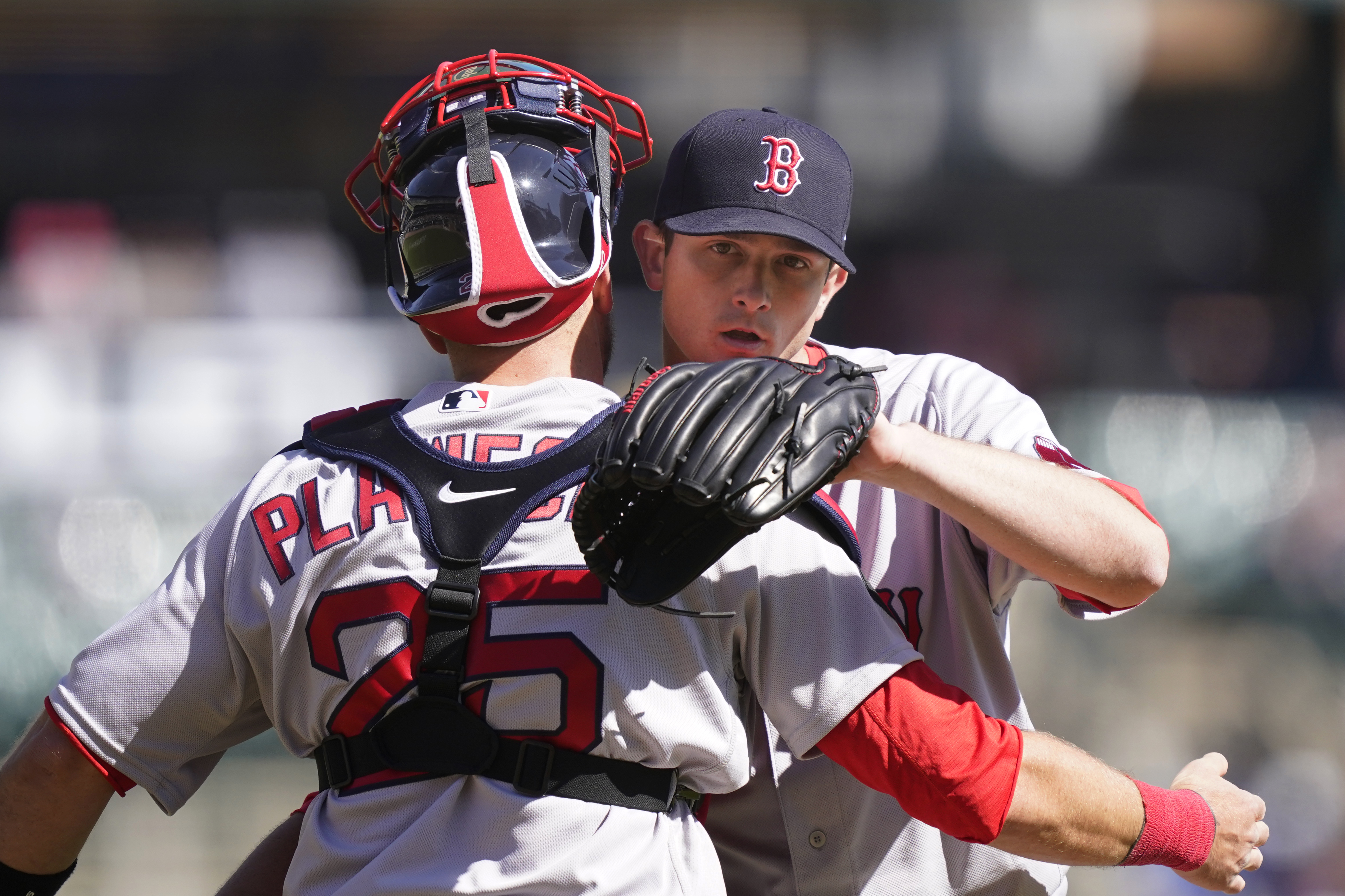 Chris Sale dominates Tigers, Triston Casas hits big homer as Red Sox win 