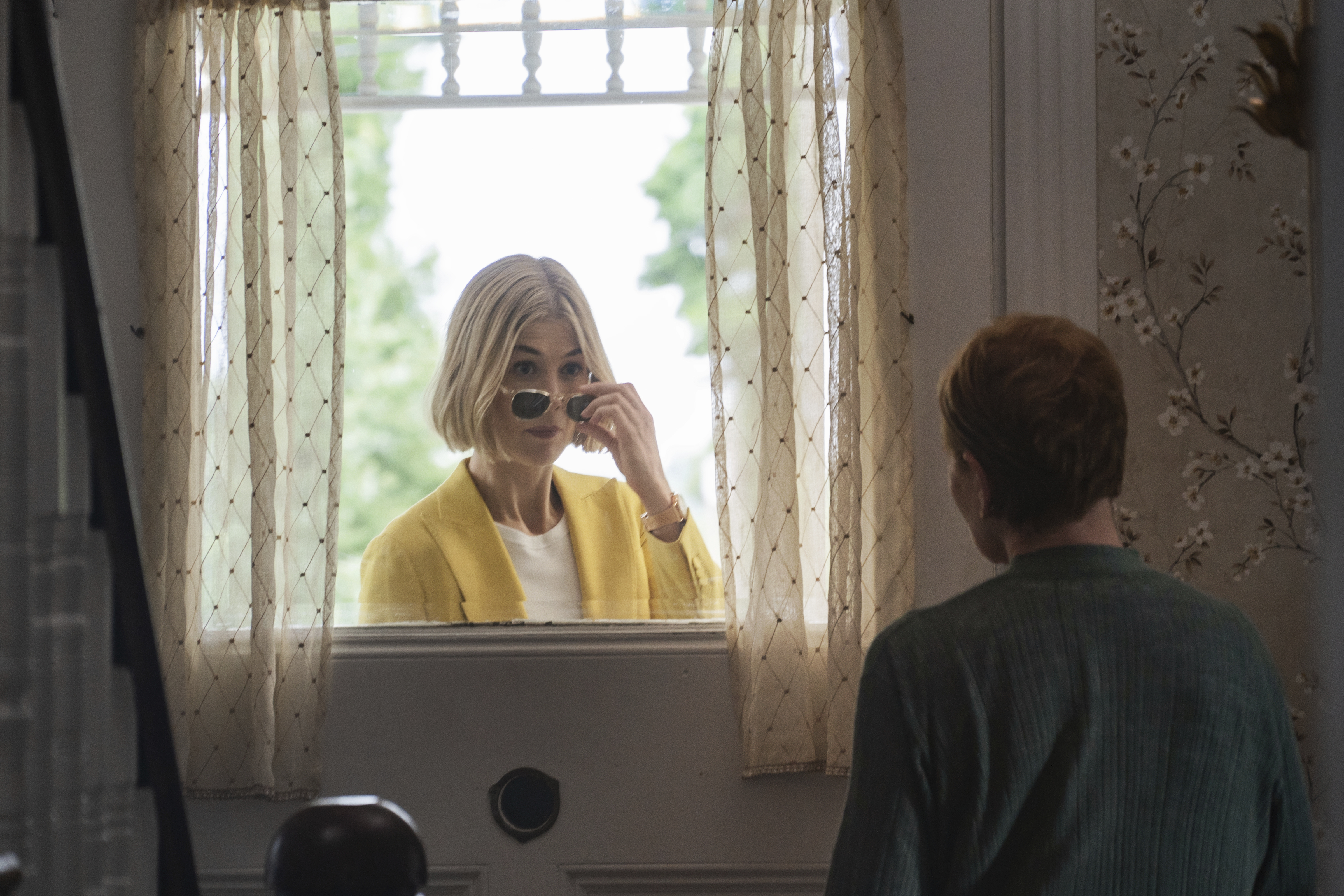 Rosamund Pike with Dianne Wiest in "I Care a Lot."