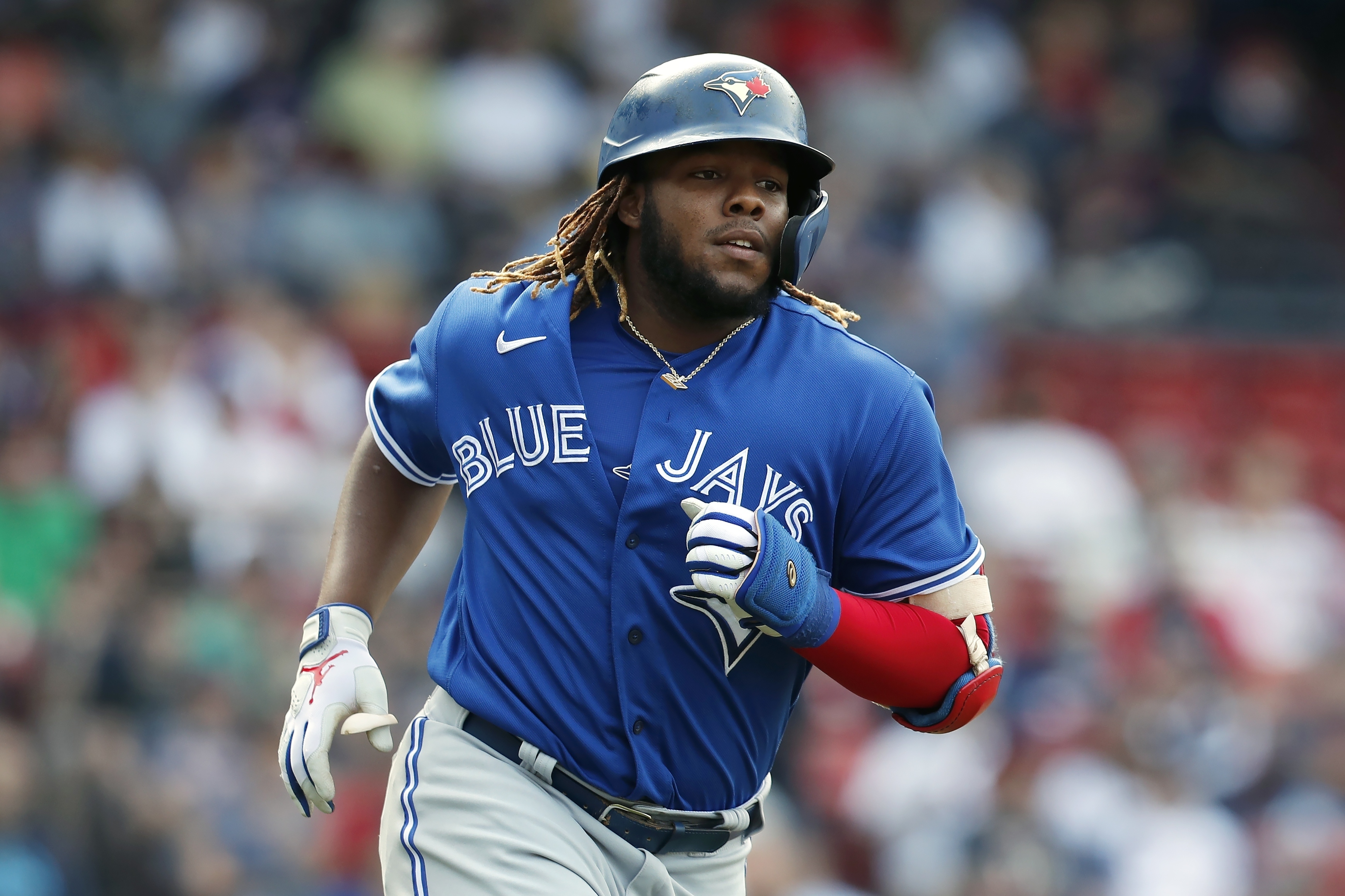 MLB Stats on X: A year ago today, the world was introduced to Vlad  Guerrero Jr. Through 100 games, he and his dad are on a similar track.   / X