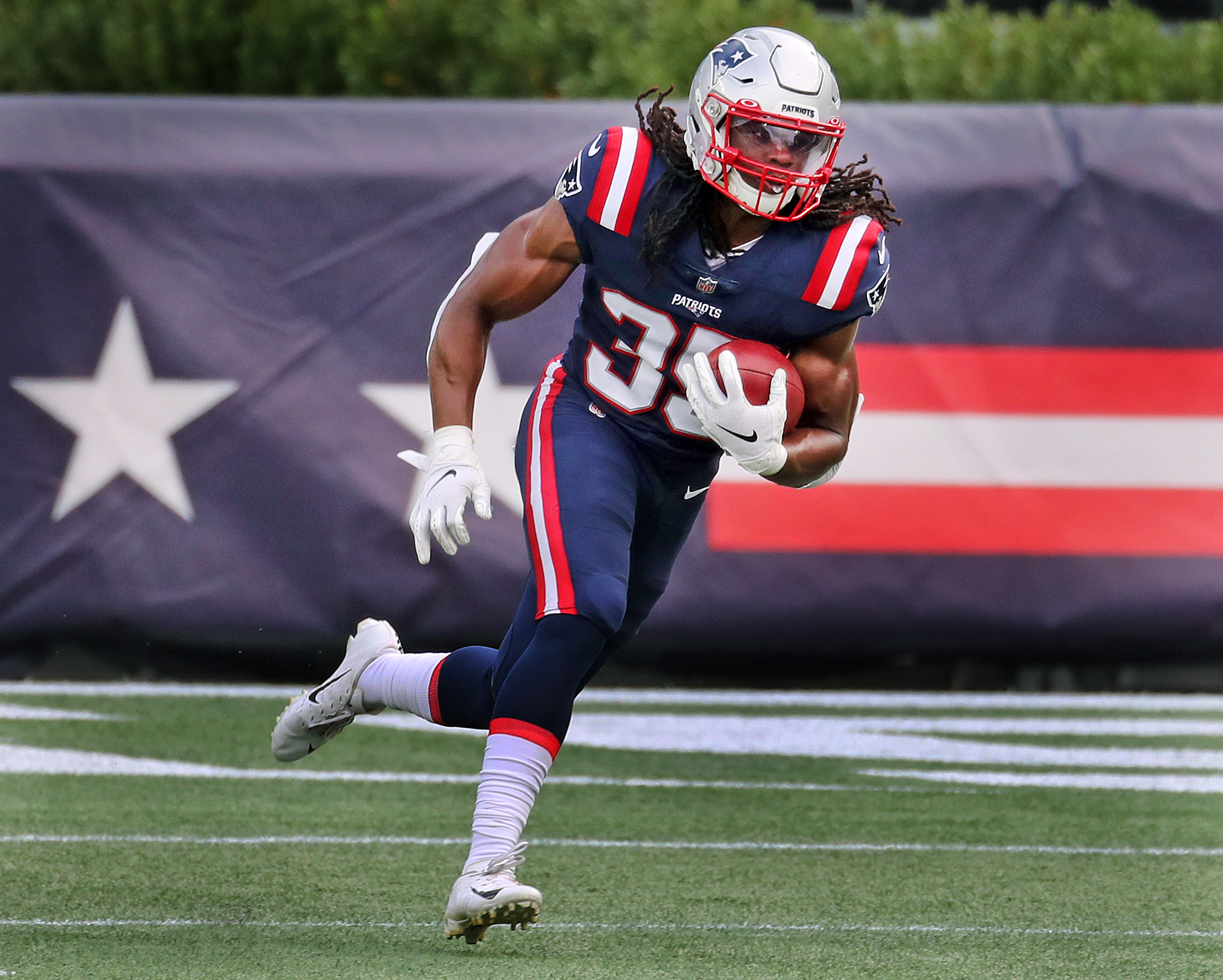Kyle Dugger is set to start his second season with the Patriots.