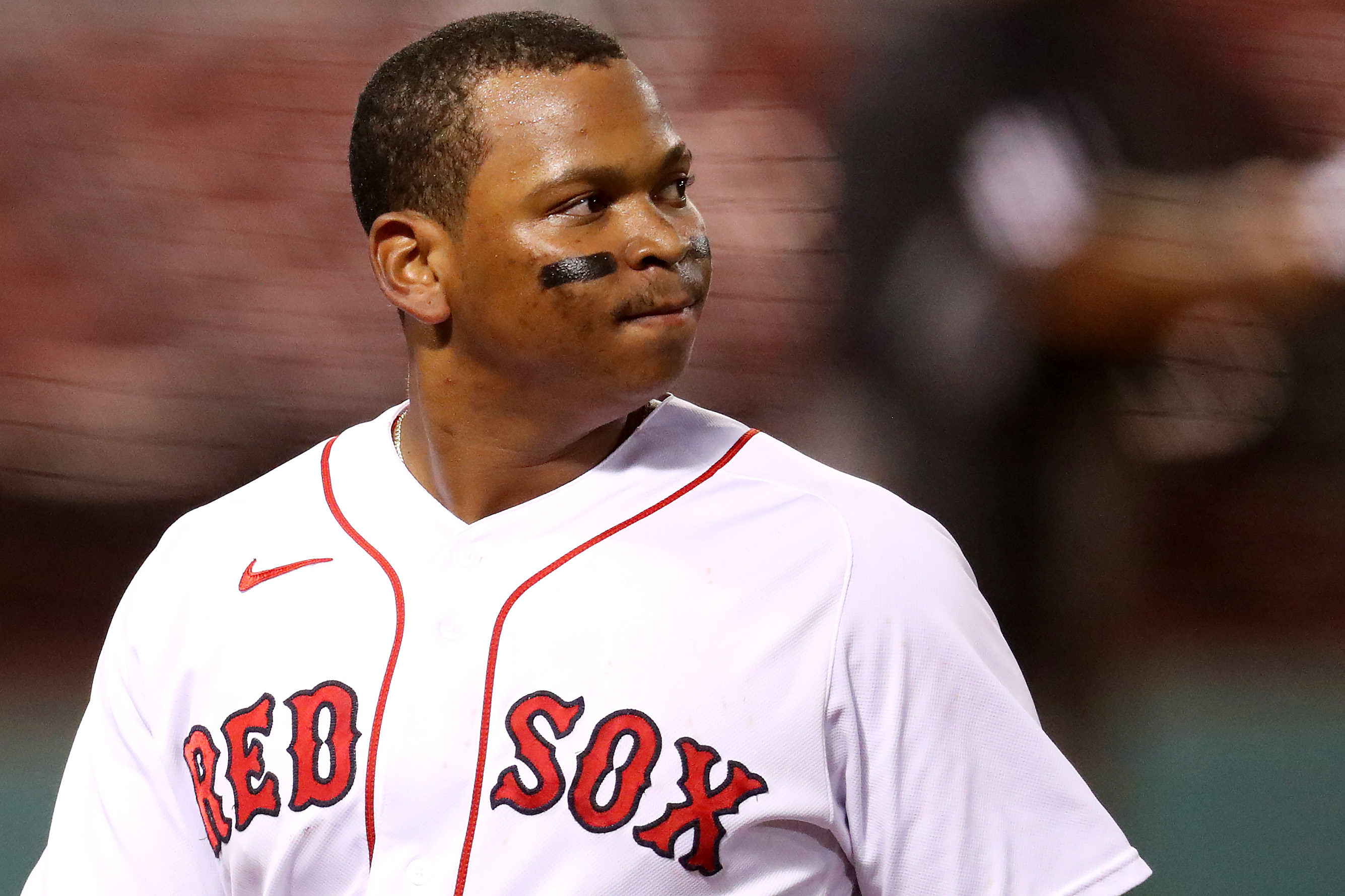 Does Adam Duvall wear an insulin pump? Exploring Red Sox star's