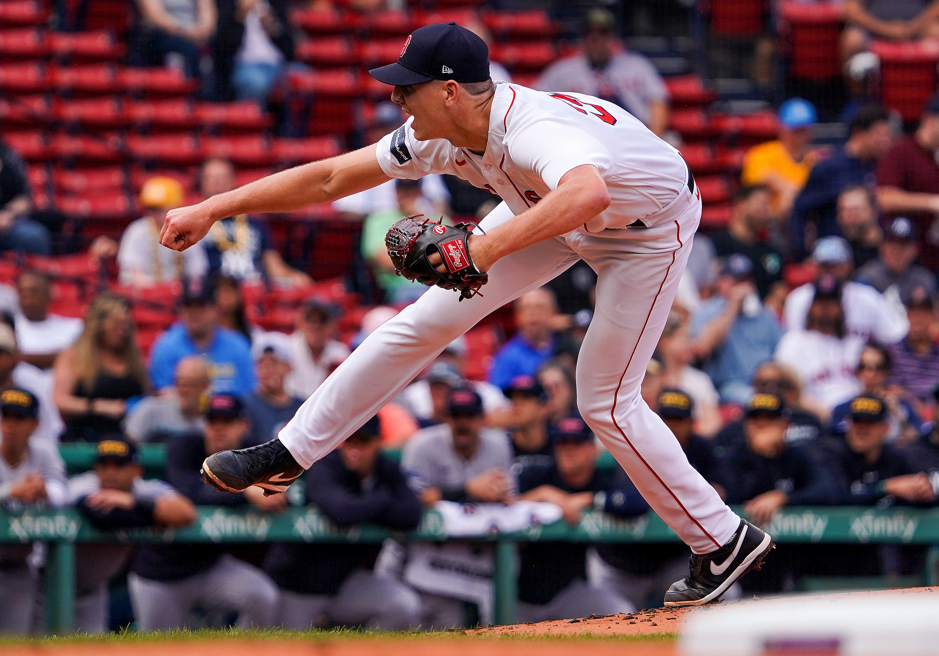 Boston Red Sox recall infielder Bobby Dalbec and left-hander Chris