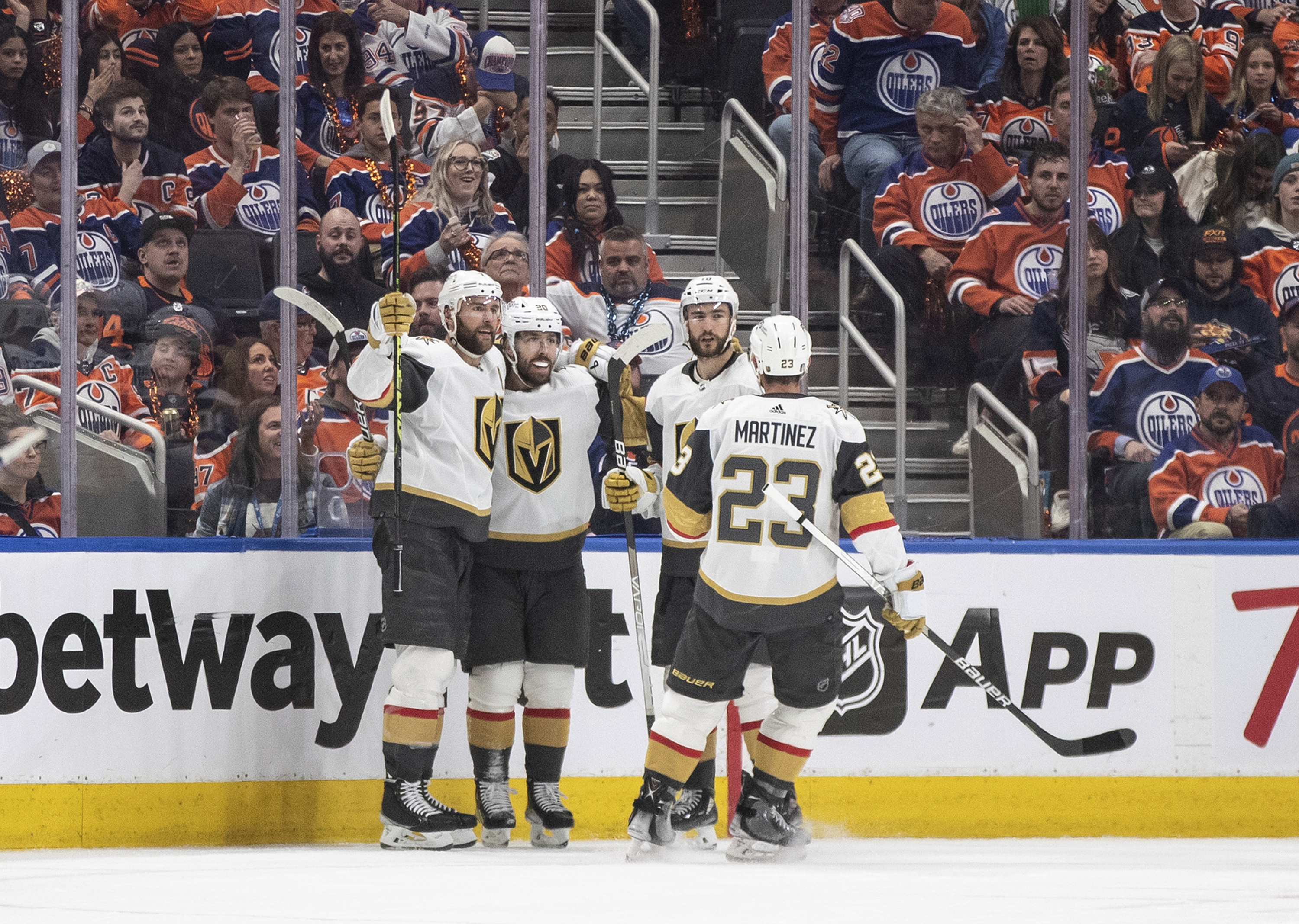 Knights rebound, beat Oilers for 2-1 series lead