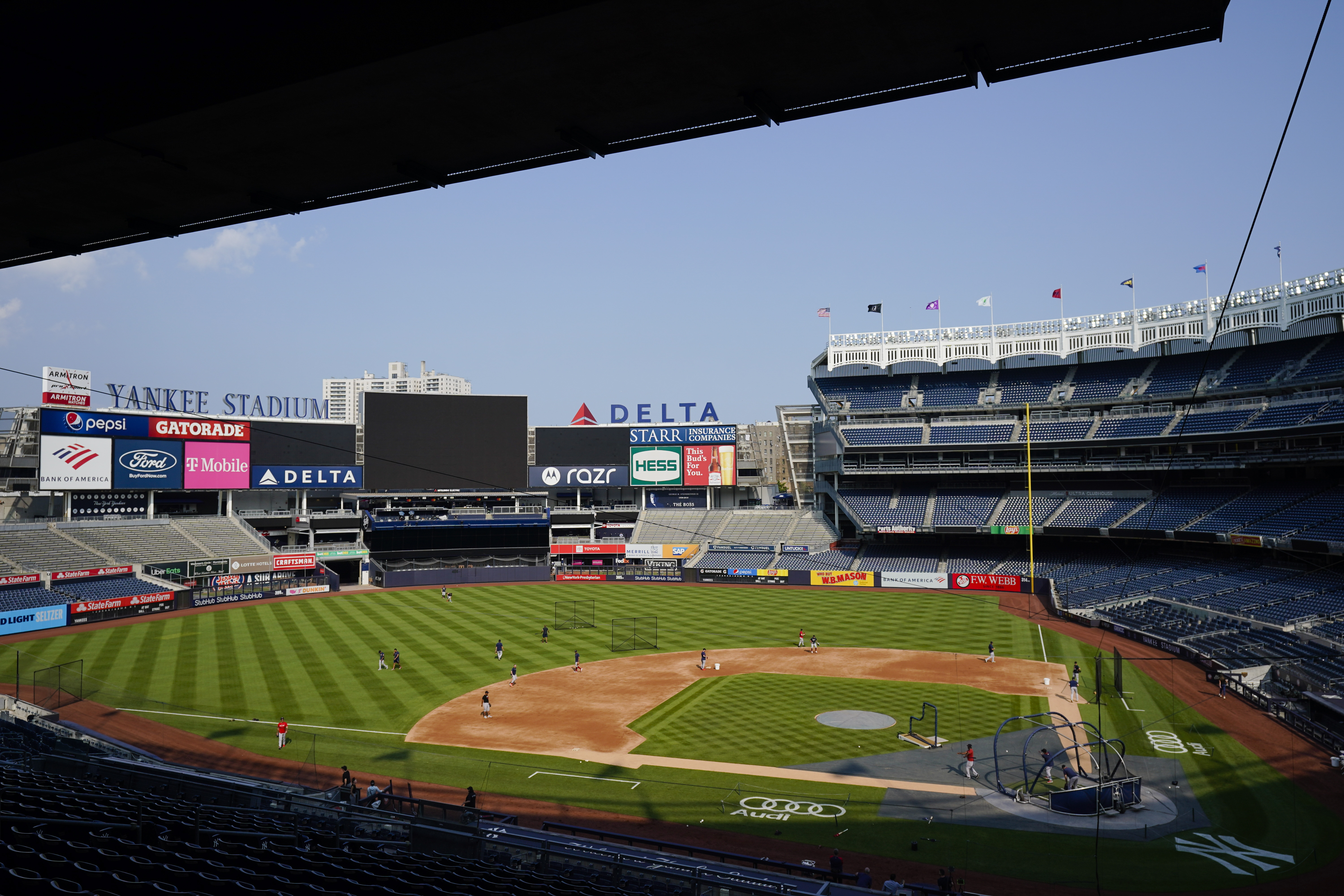 Yankees-Red Sox game postponed after Yankees test positive for Covid