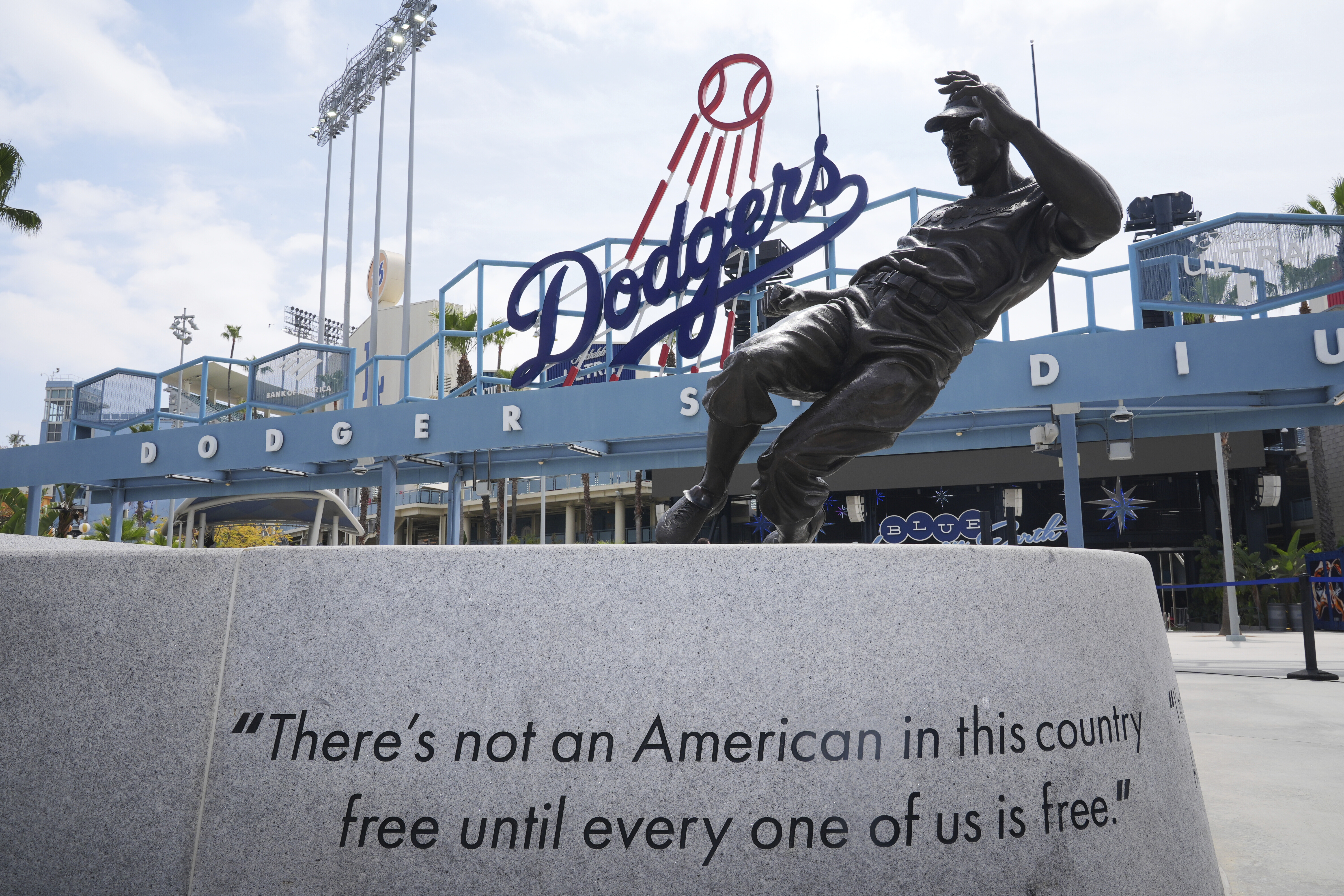 Baseball celebrates Jackie Robinson's legacy