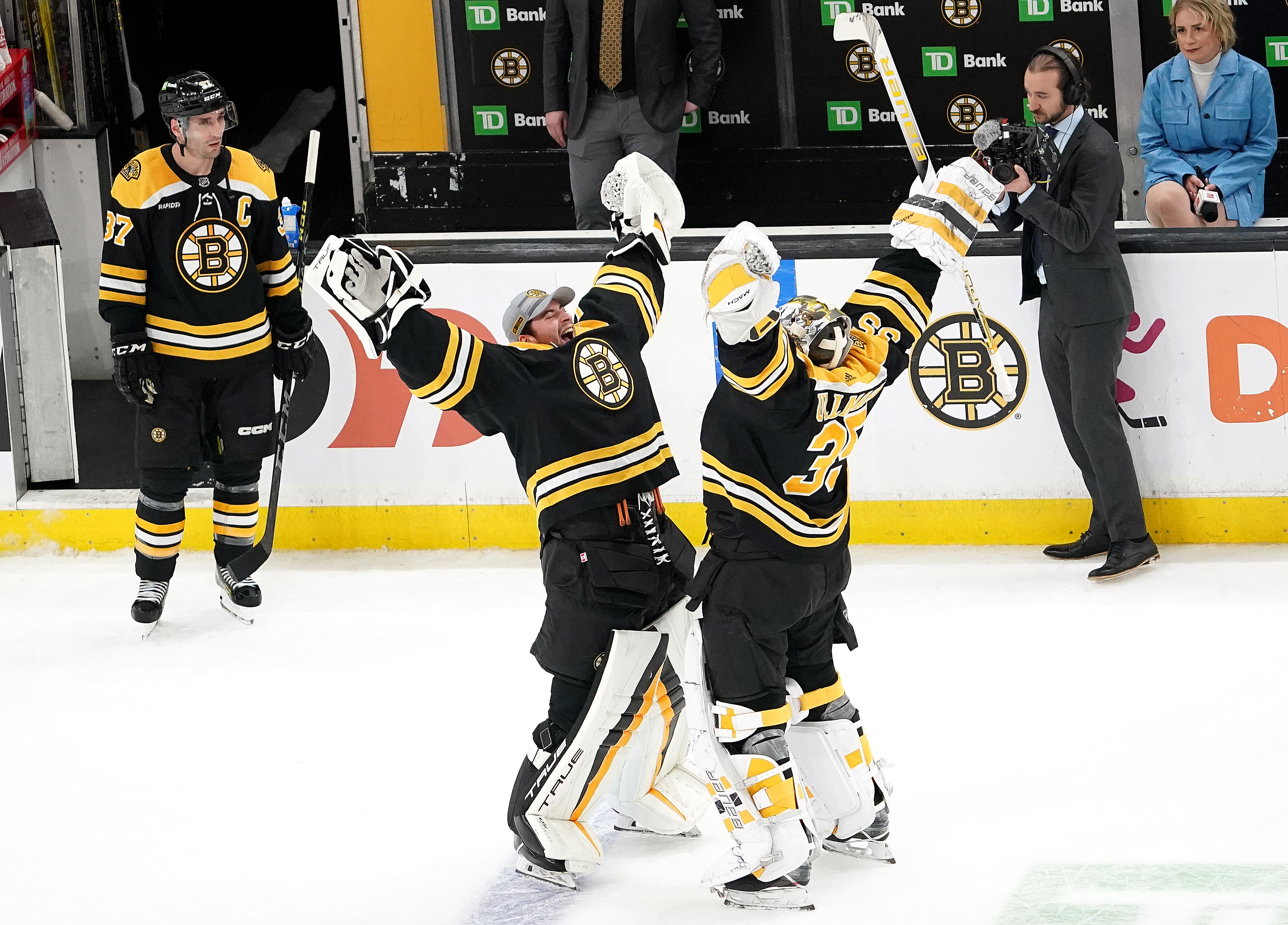 2022-23 Boston Bruins records See how their season stands up against history
