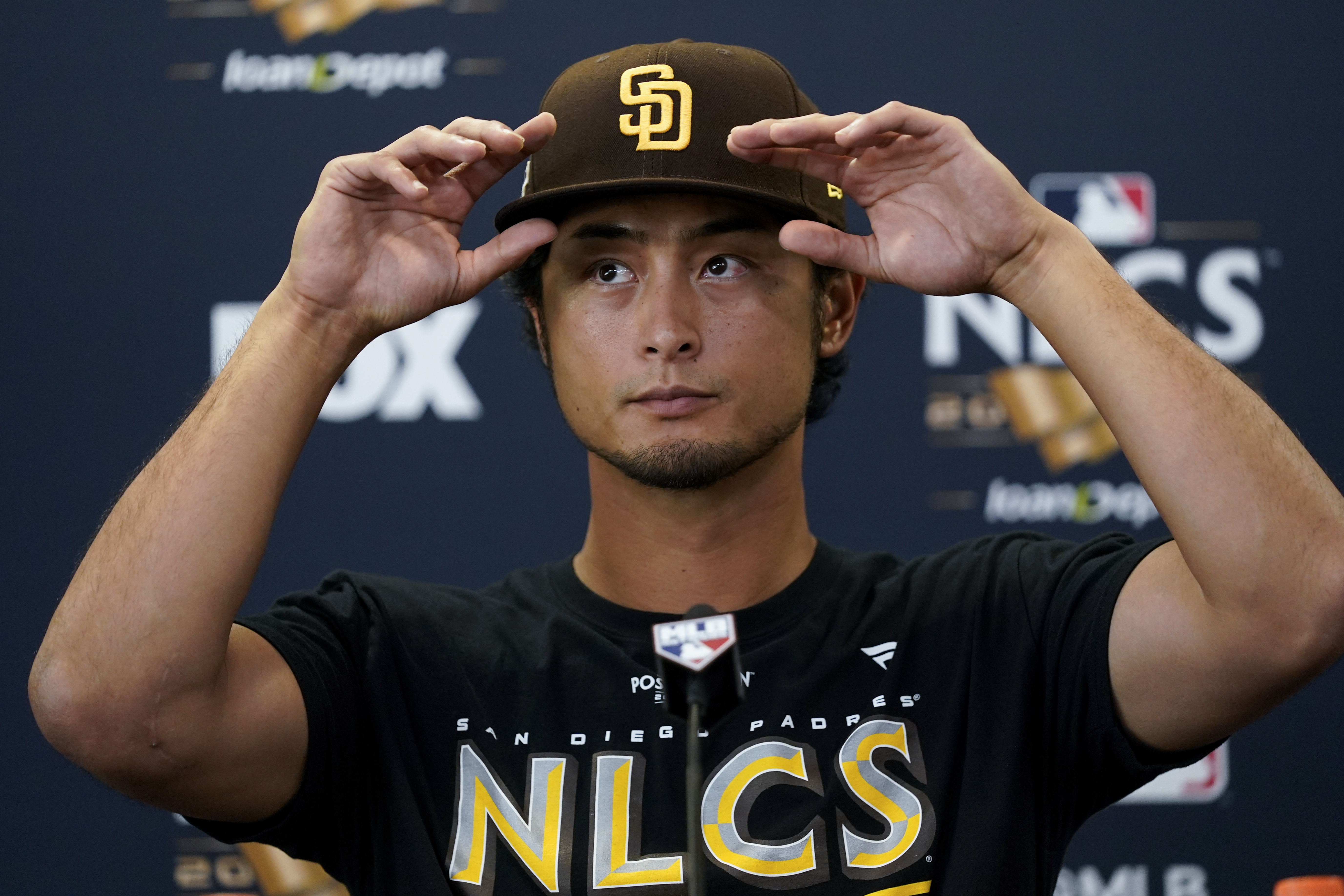  Yu Darvish - I Love Yu - San Diego Baseball T-Shirt : Sports &  Outdoors
