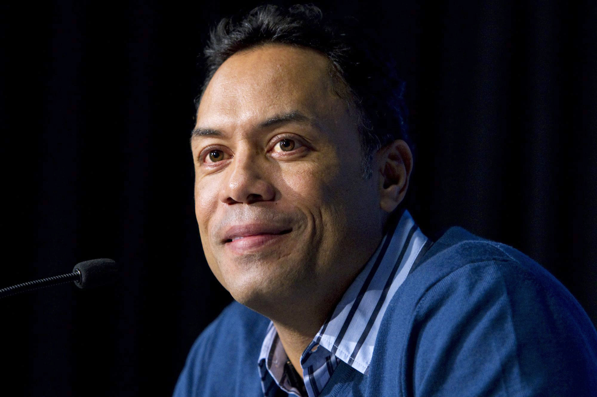 Roberto Alomar fired as MLB consultant amid misconduct allegation 