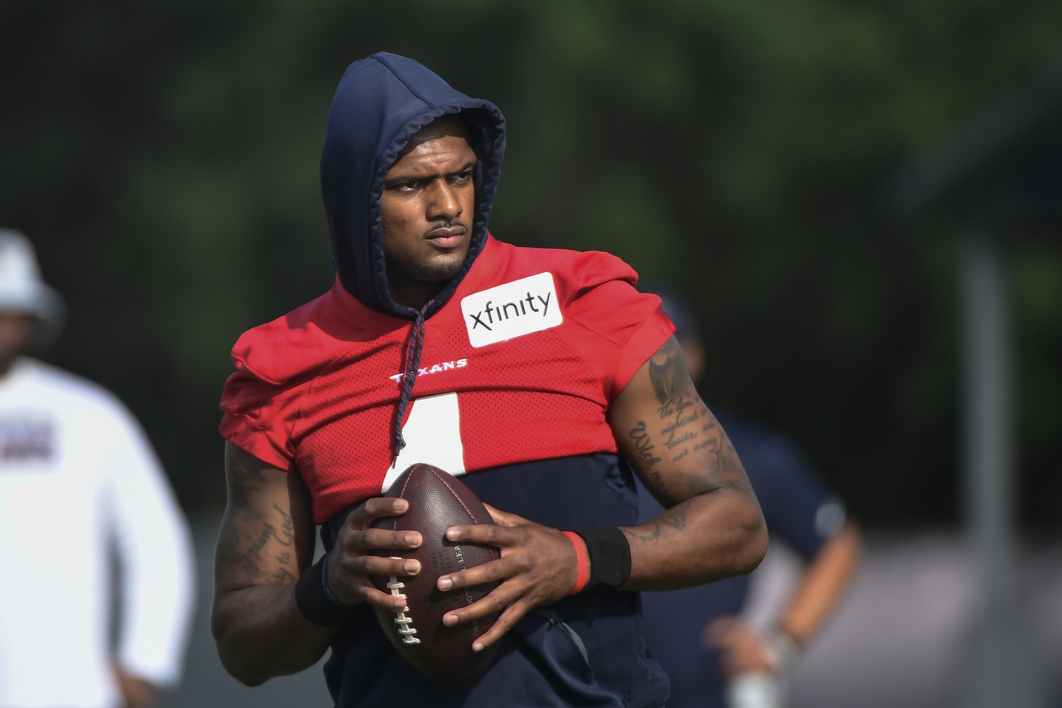 Teammates say Deshaun Watson looks great on field, quickly