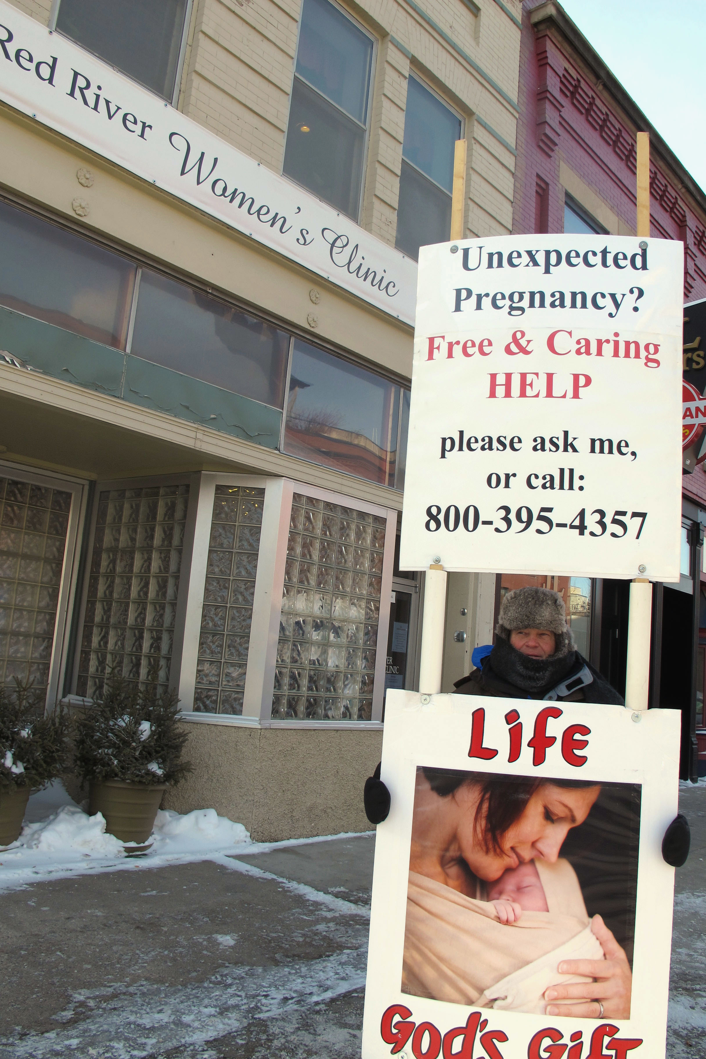 North Dakota's abortion clinic sues to block trigger ban - The Boston Globe