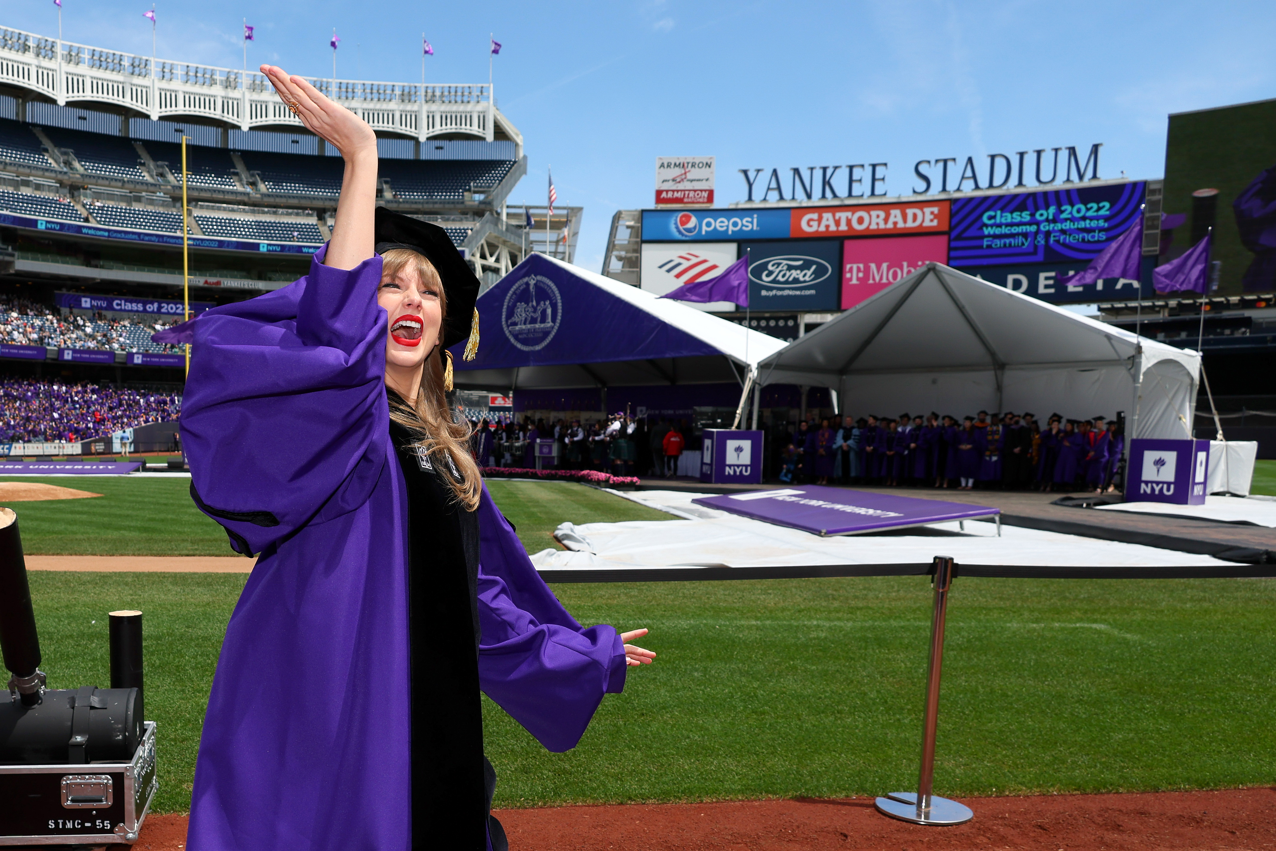 Taylor Swift helps motivate slumping Yankees first baseman Anthony