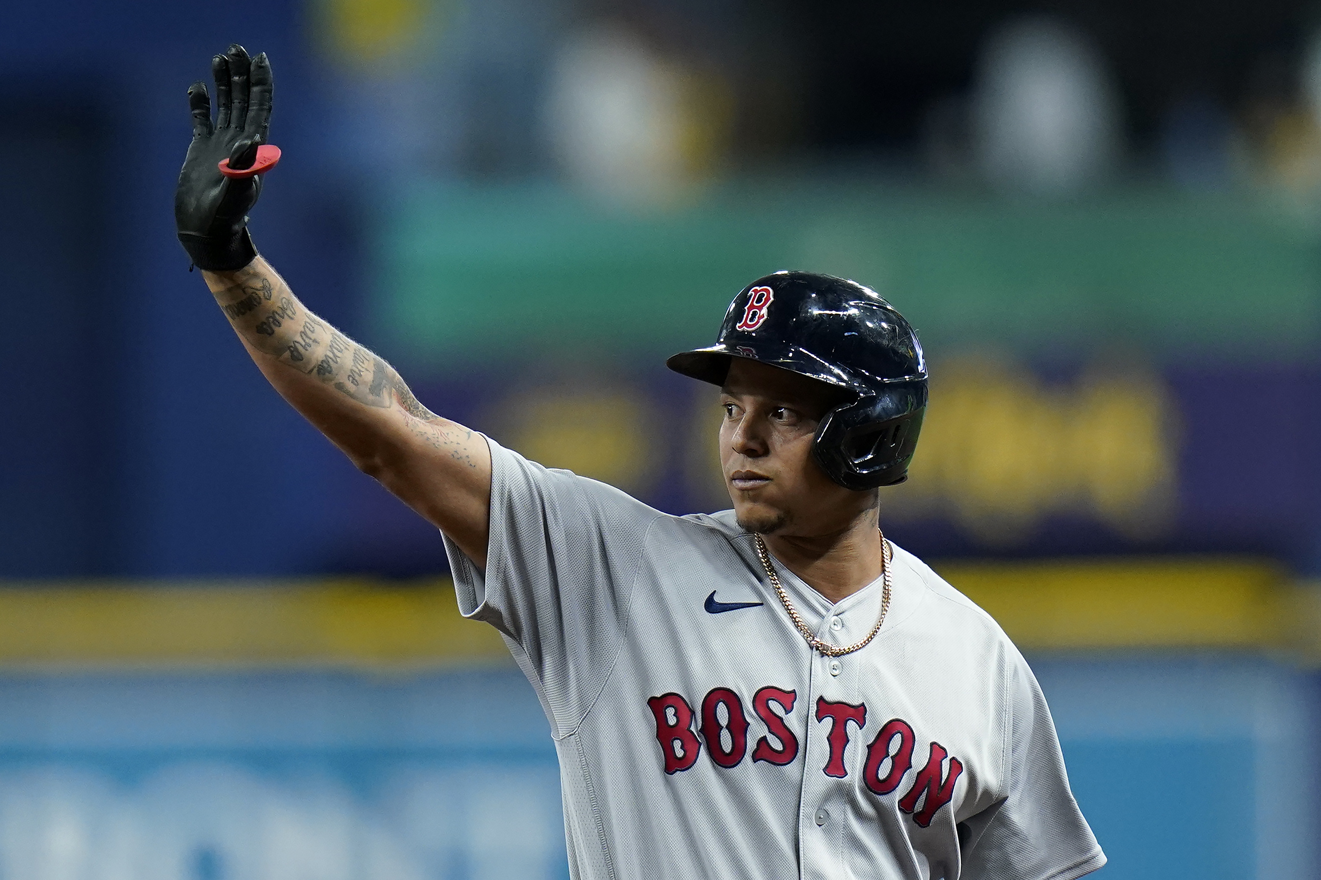 Martinez comes off COVID list, hits 3 HRs as Red Sox top O's