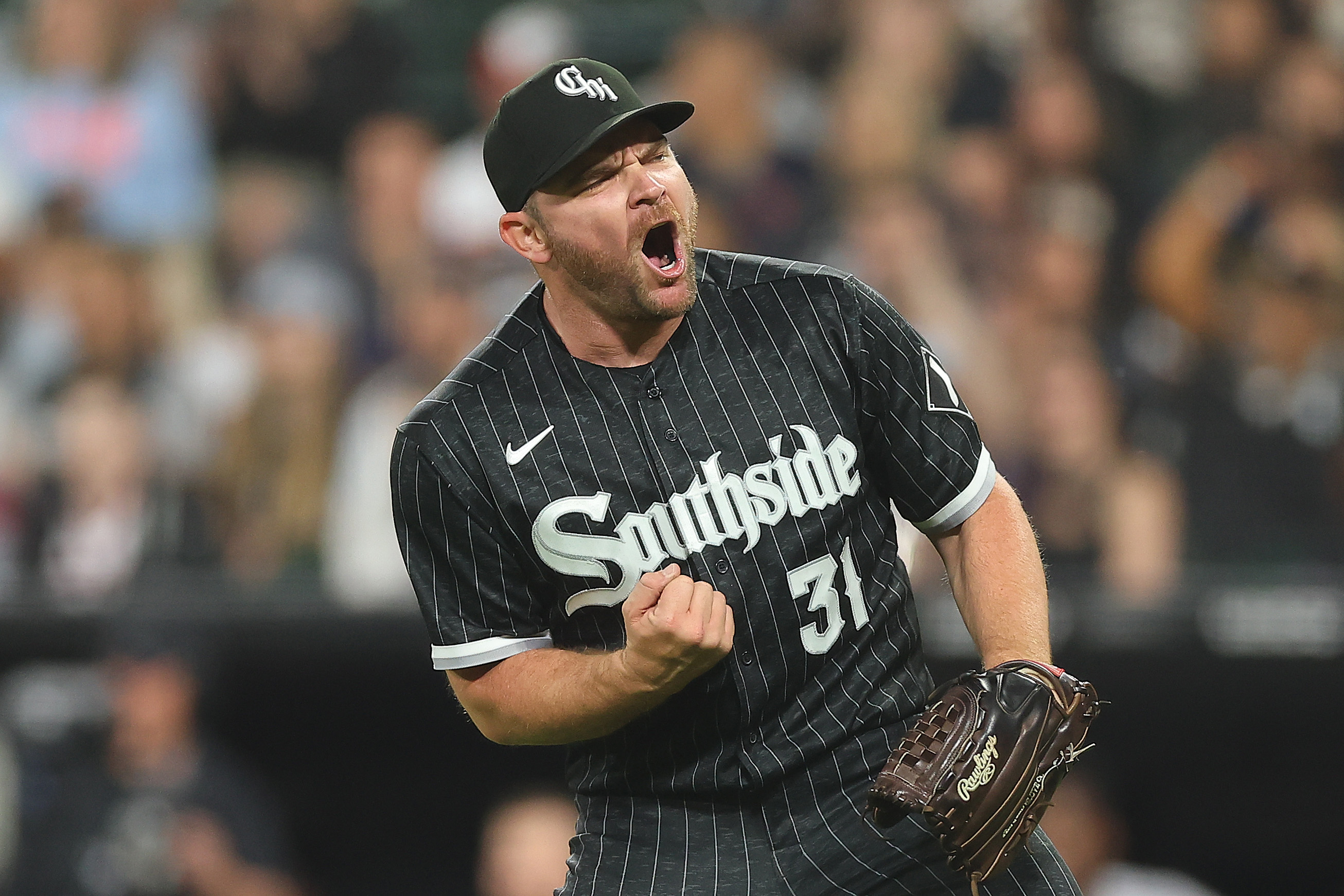 Like White Sox, closer Liam Hendriks endures season to forget - Chicago  Sun-Times