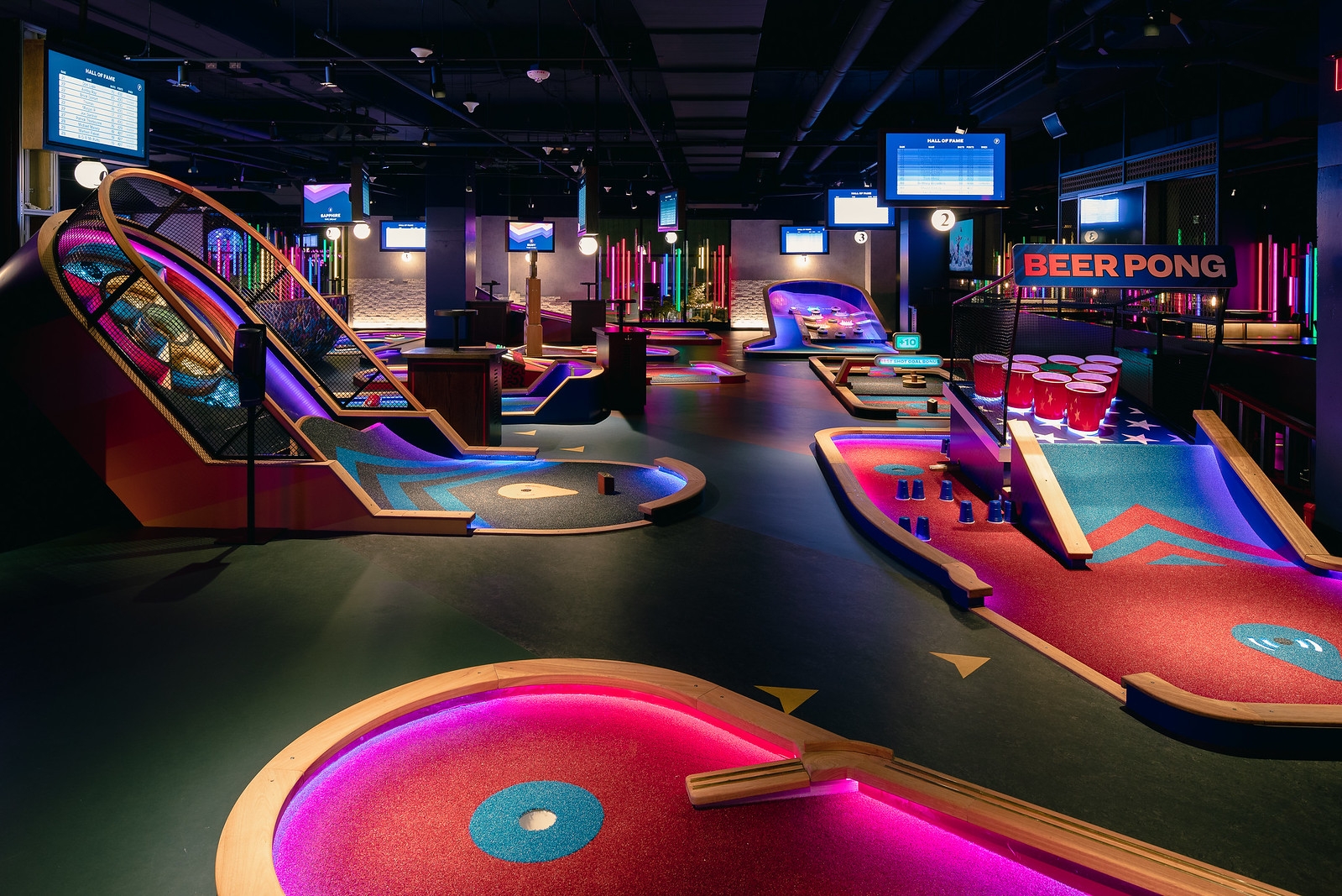 Luxury indoor mini golf is coming to the Seaport - The Boston Globe