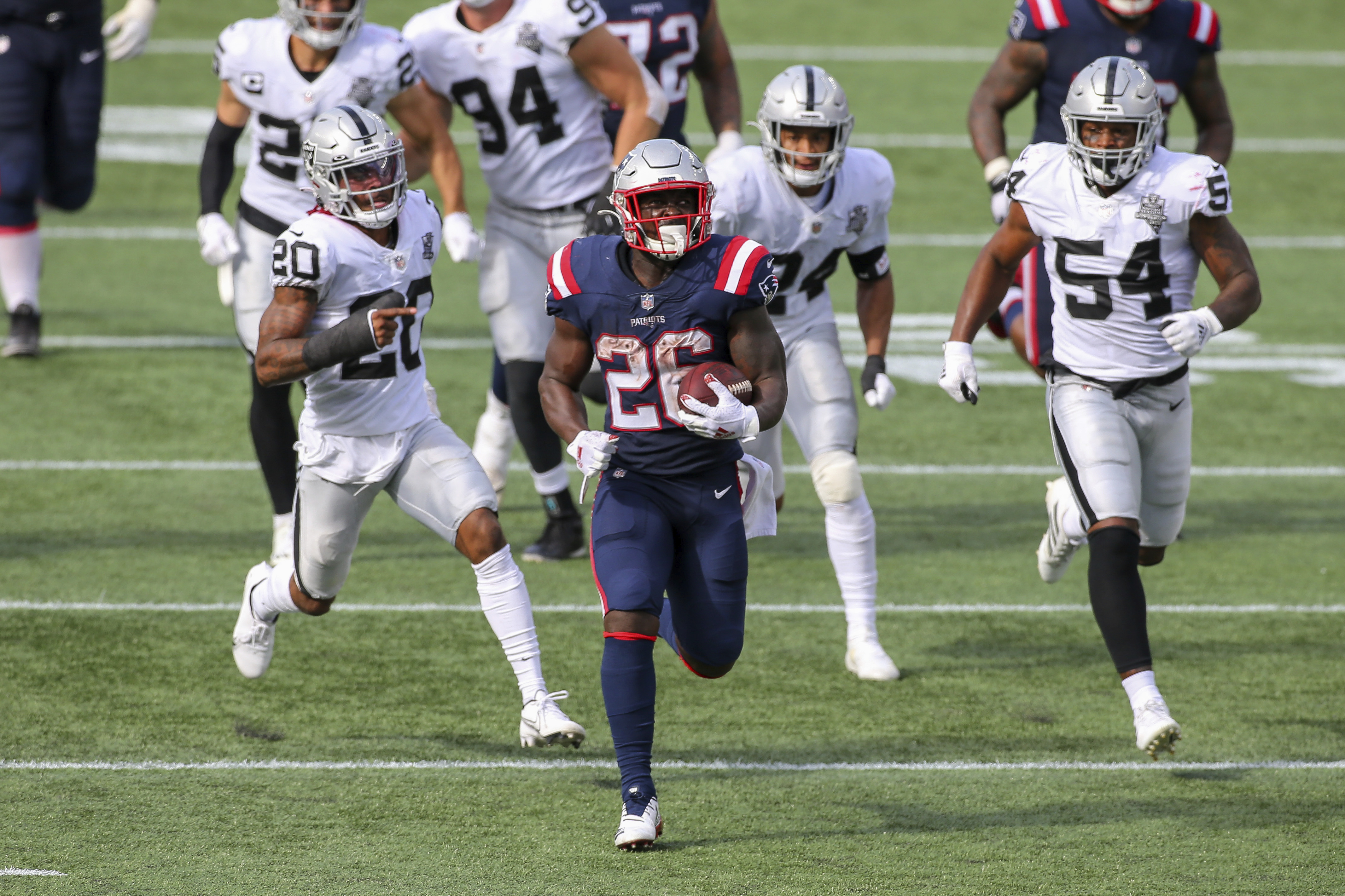 Sony Michel: Damien Harris 'is going to push me to run harder' 