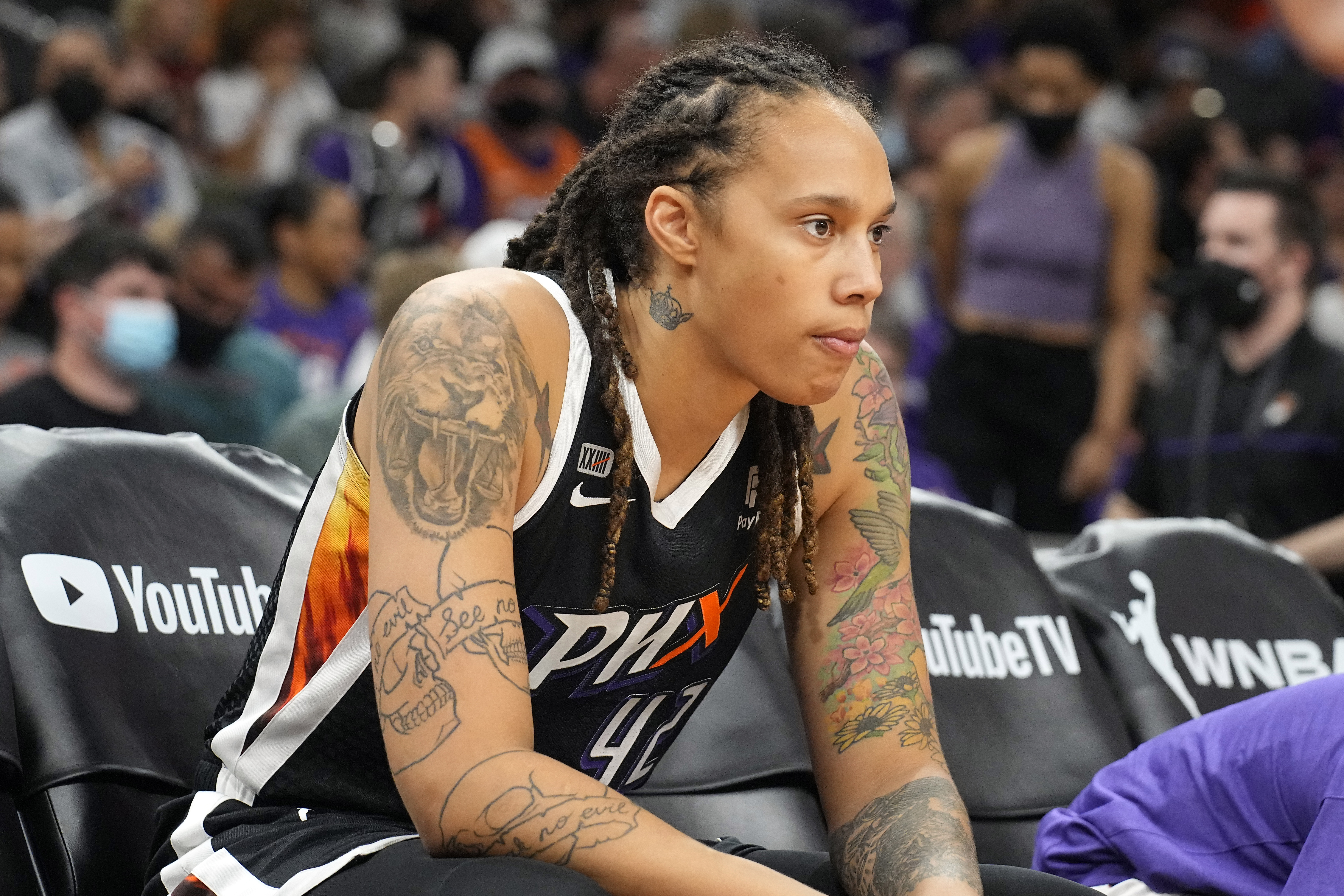 The double standards at work in the troubling Brittney Griner case - The  Boston Globe