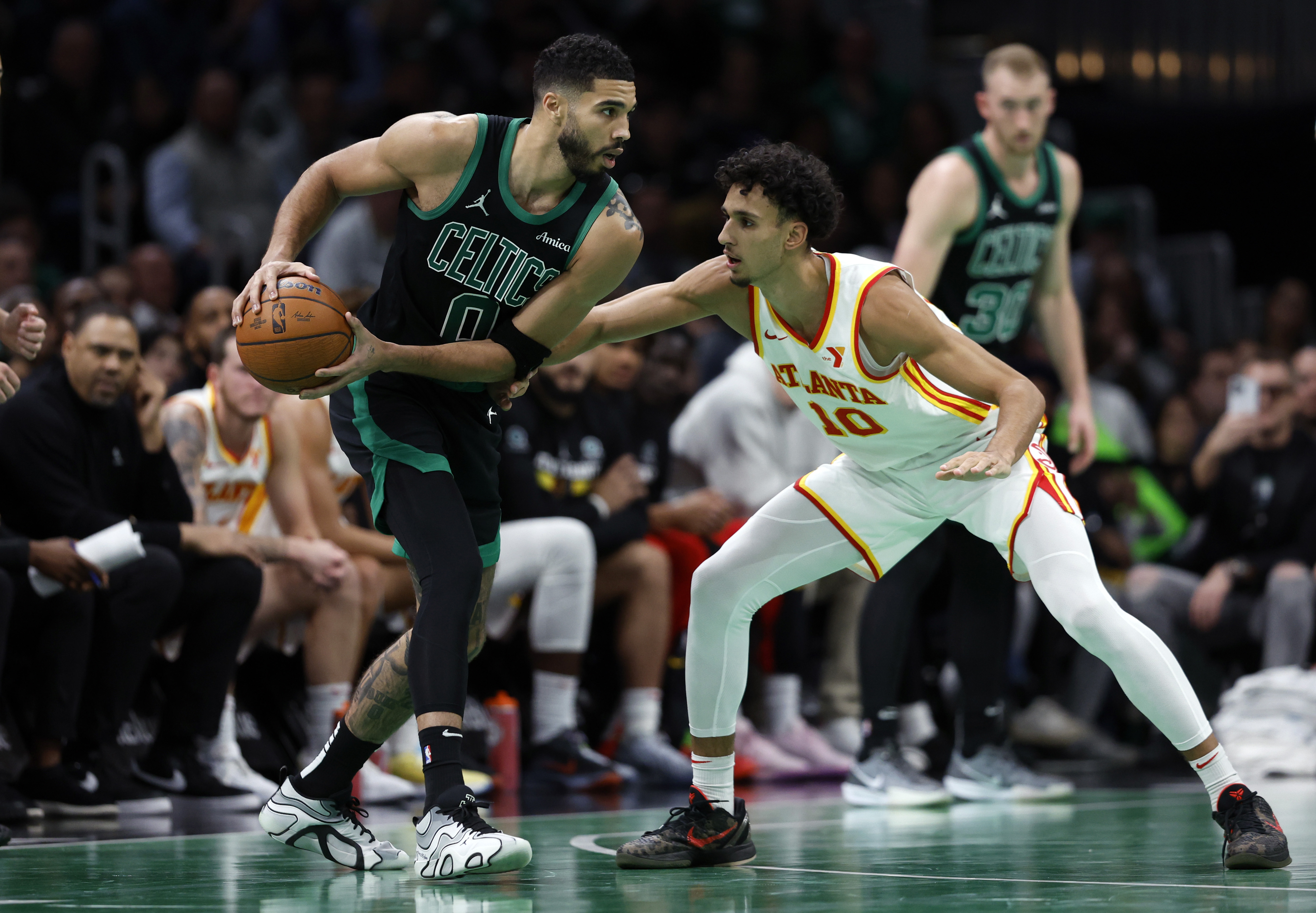 Stephon Castle gives Spurs back-to-back NBA rookies of the year