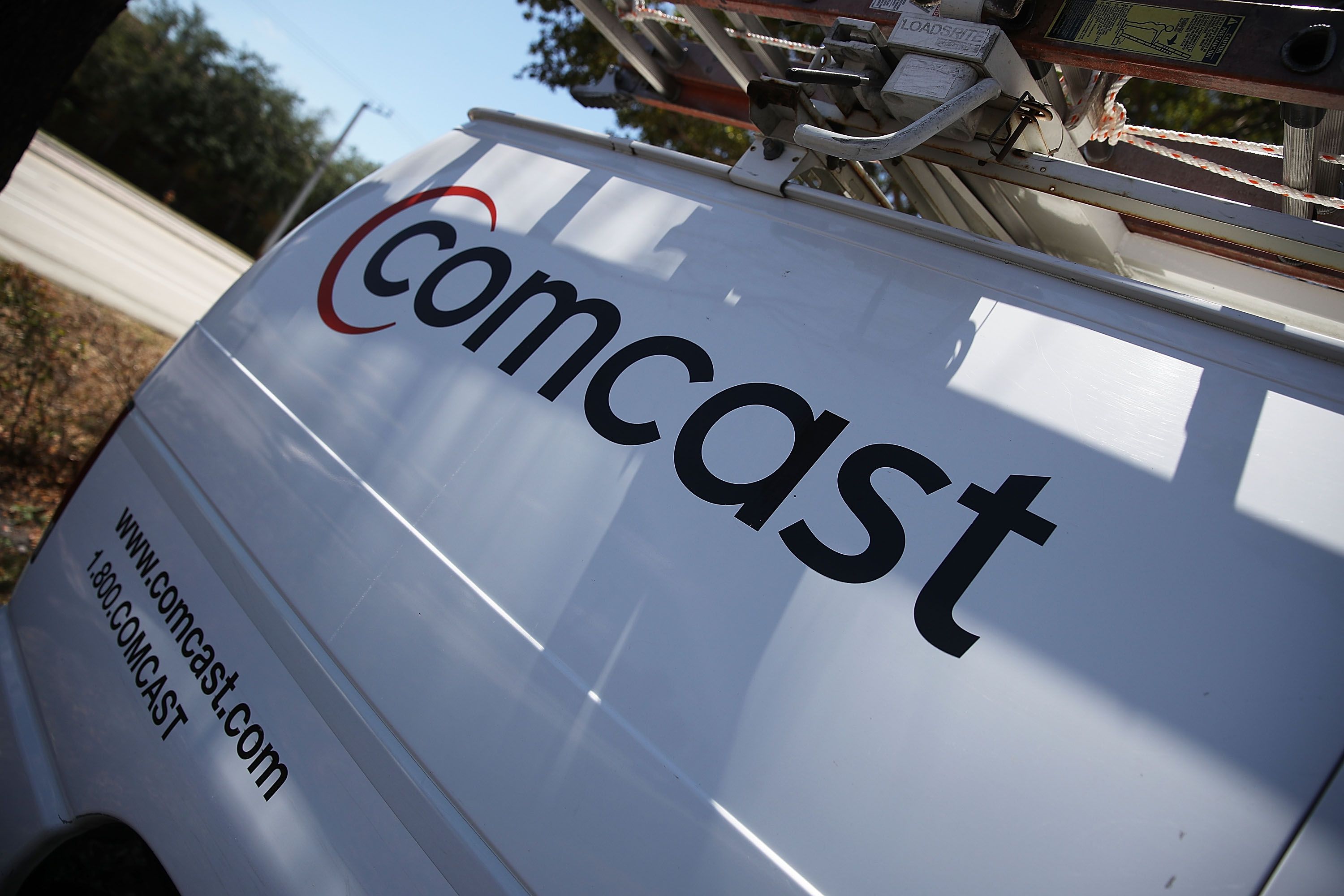 Comcast Refunds Fees Charged For Canceled Sports Programs But Not All Of Them The Boston Globe