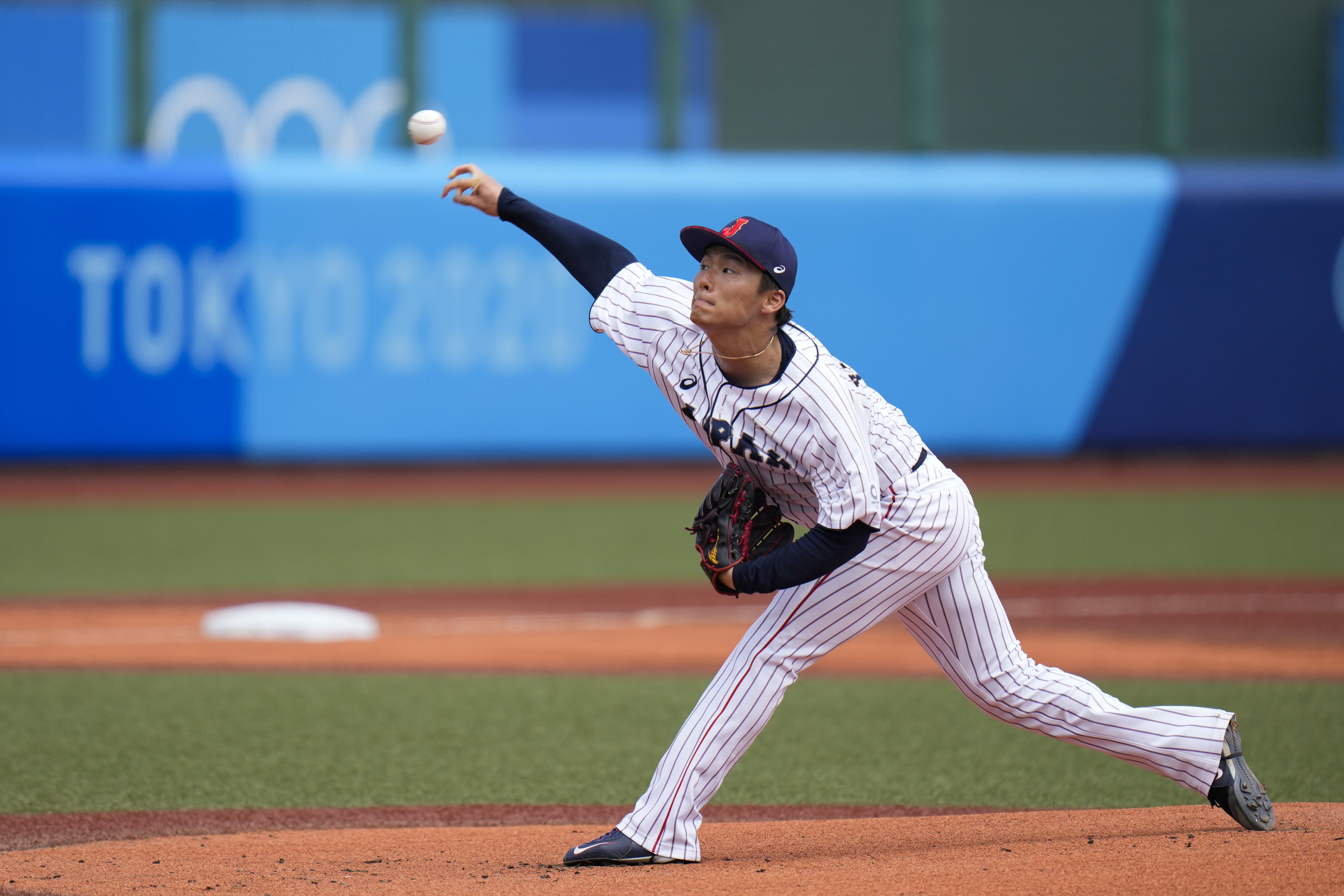 Yoshinobu Yamamoto news: Which teams are pursuing the prize free agent?