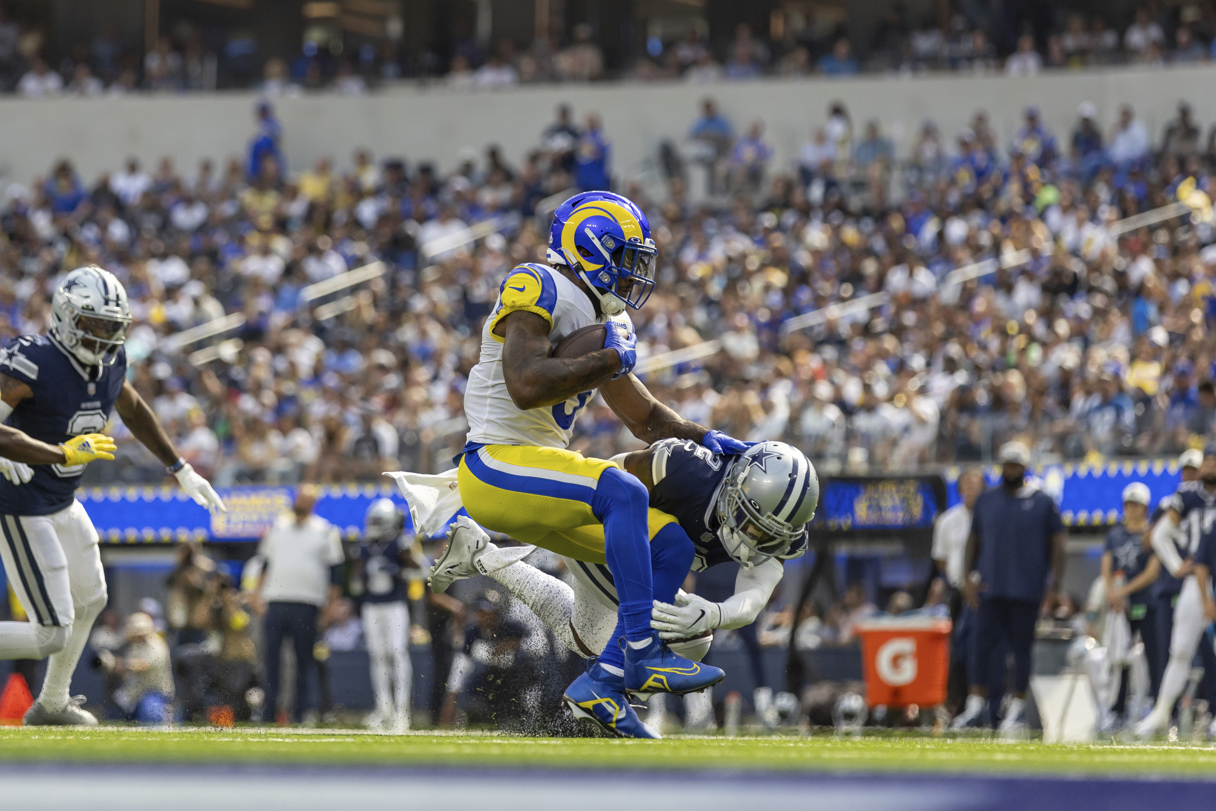 Running back Ronnie Rivers of the Los Angeles Rams prior to a NFL