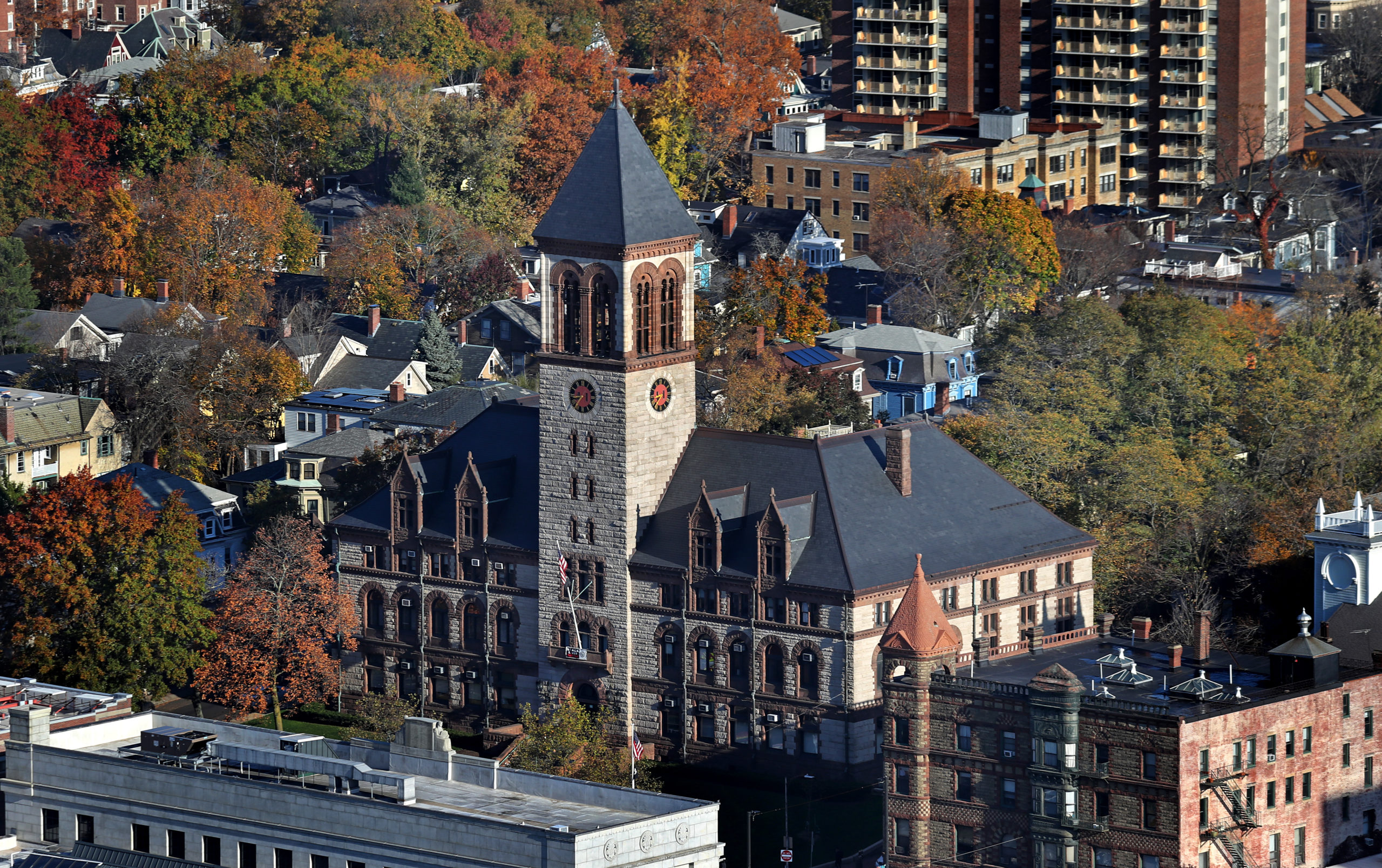 Cambridge City Council aide started election campaign, city