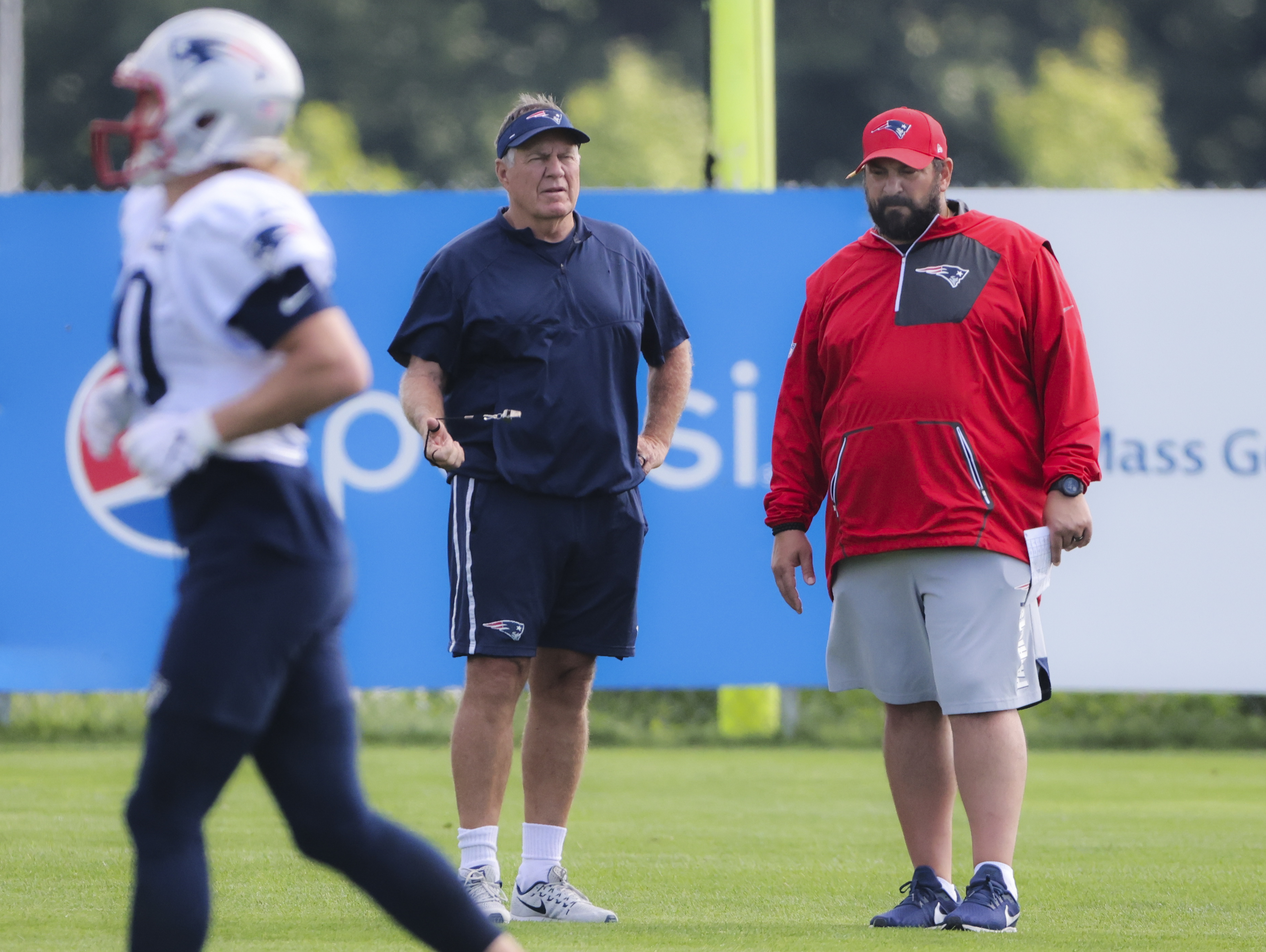 Film study: Patriots' game plan vs. Jets didn't reflect a lot of trust in  Mac Jones or offensive line - The Boston Globe