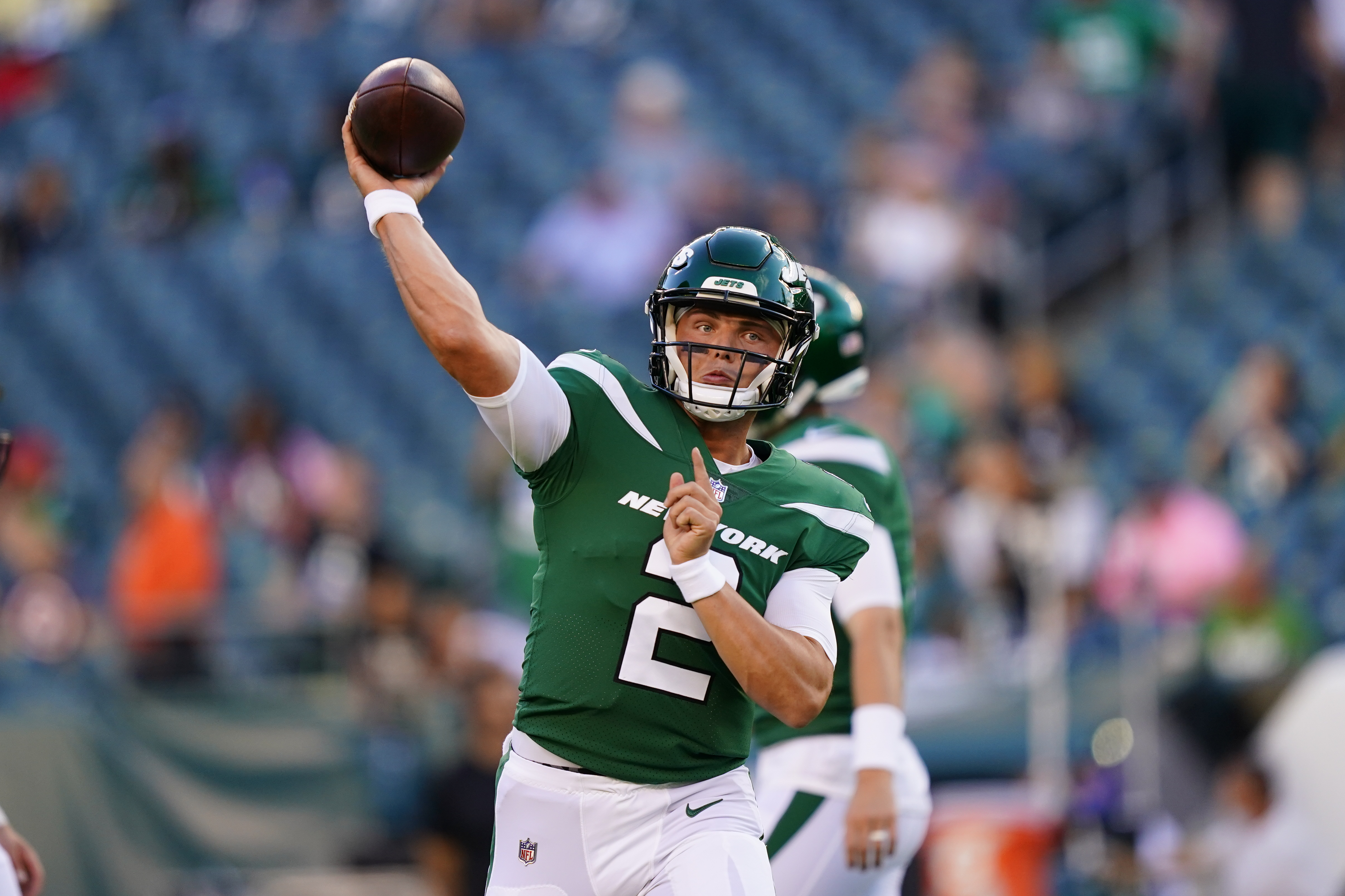 Jets quarterback Zach Wilson has no additional damage to knee - The Boston  Globe