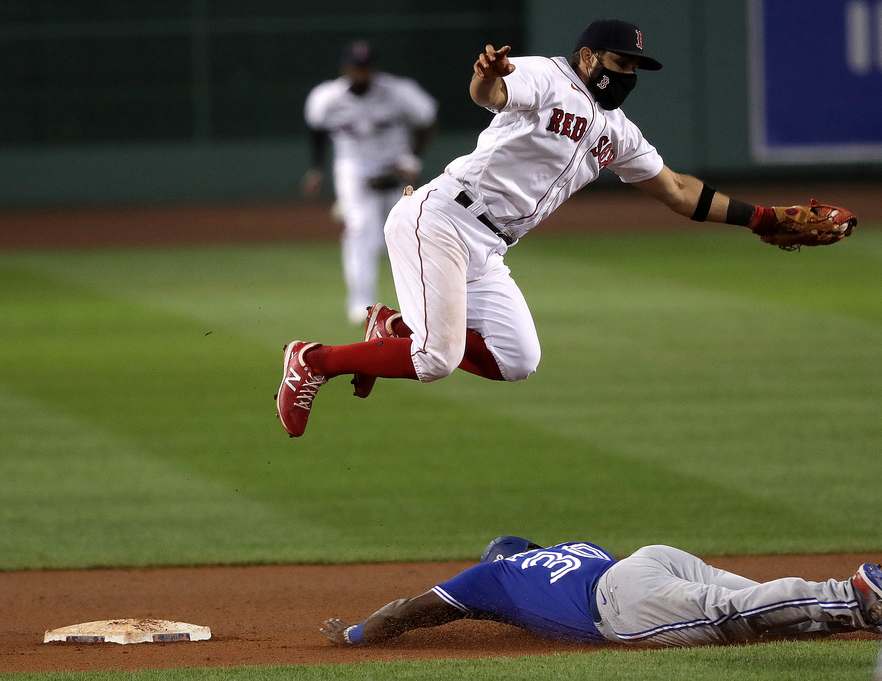 Second-base shuffle has worked seamlessly for Christian Arroyo, Red Sox -  The Boston Globe