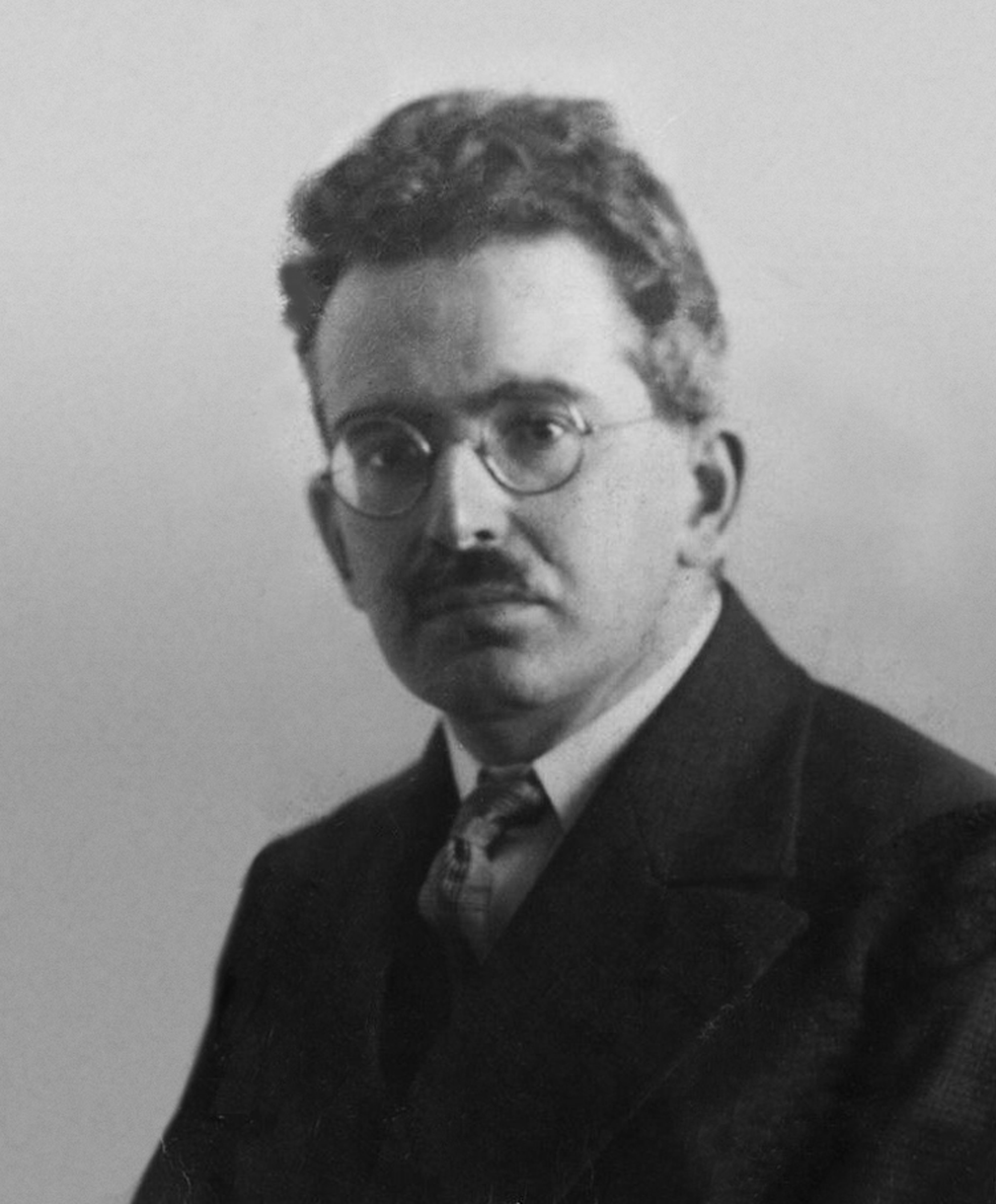 Walter Benjamin in 1928.