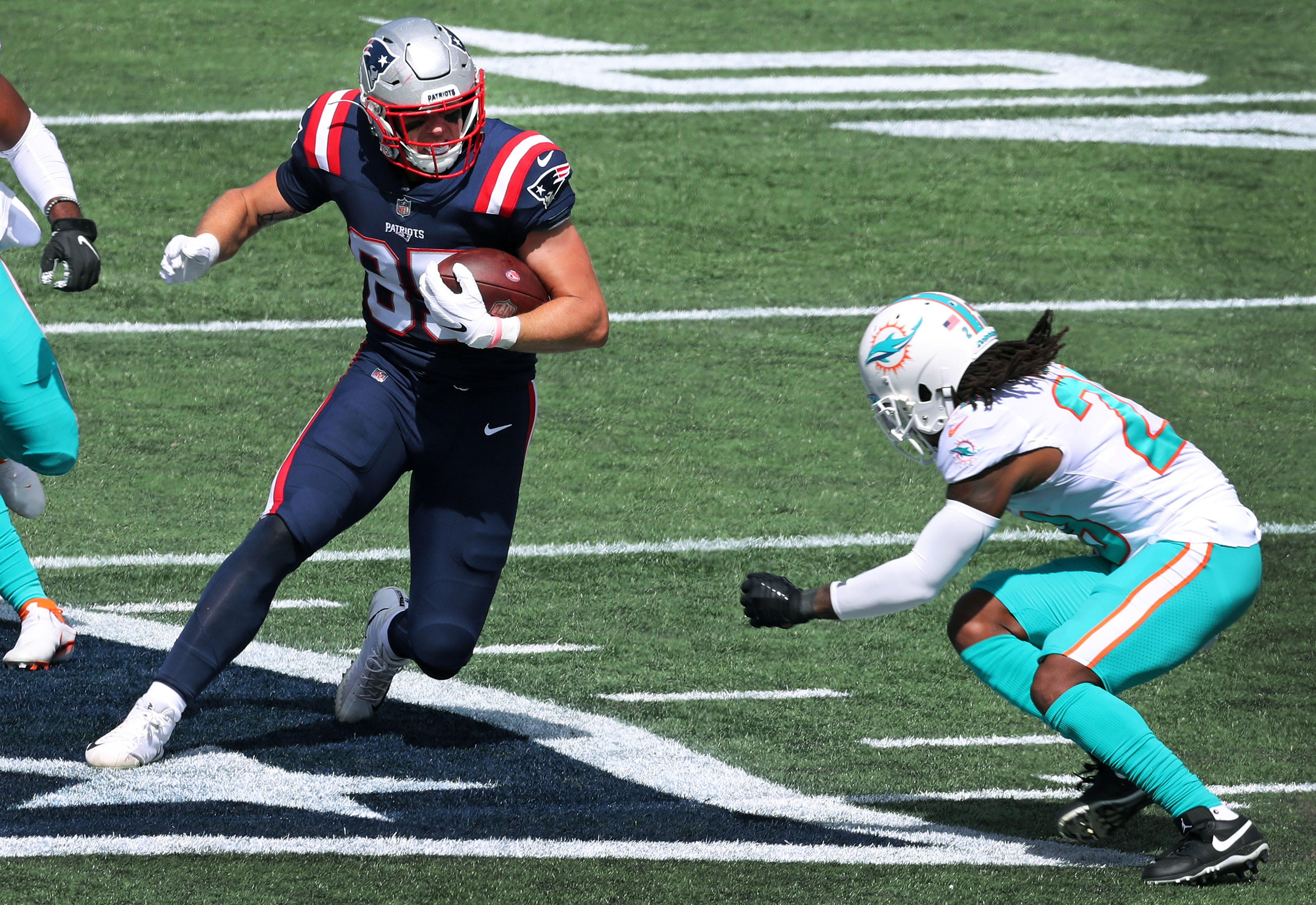 Ryan Izzo led the Patriots tight ends with 13 catches and provided solid blocking.