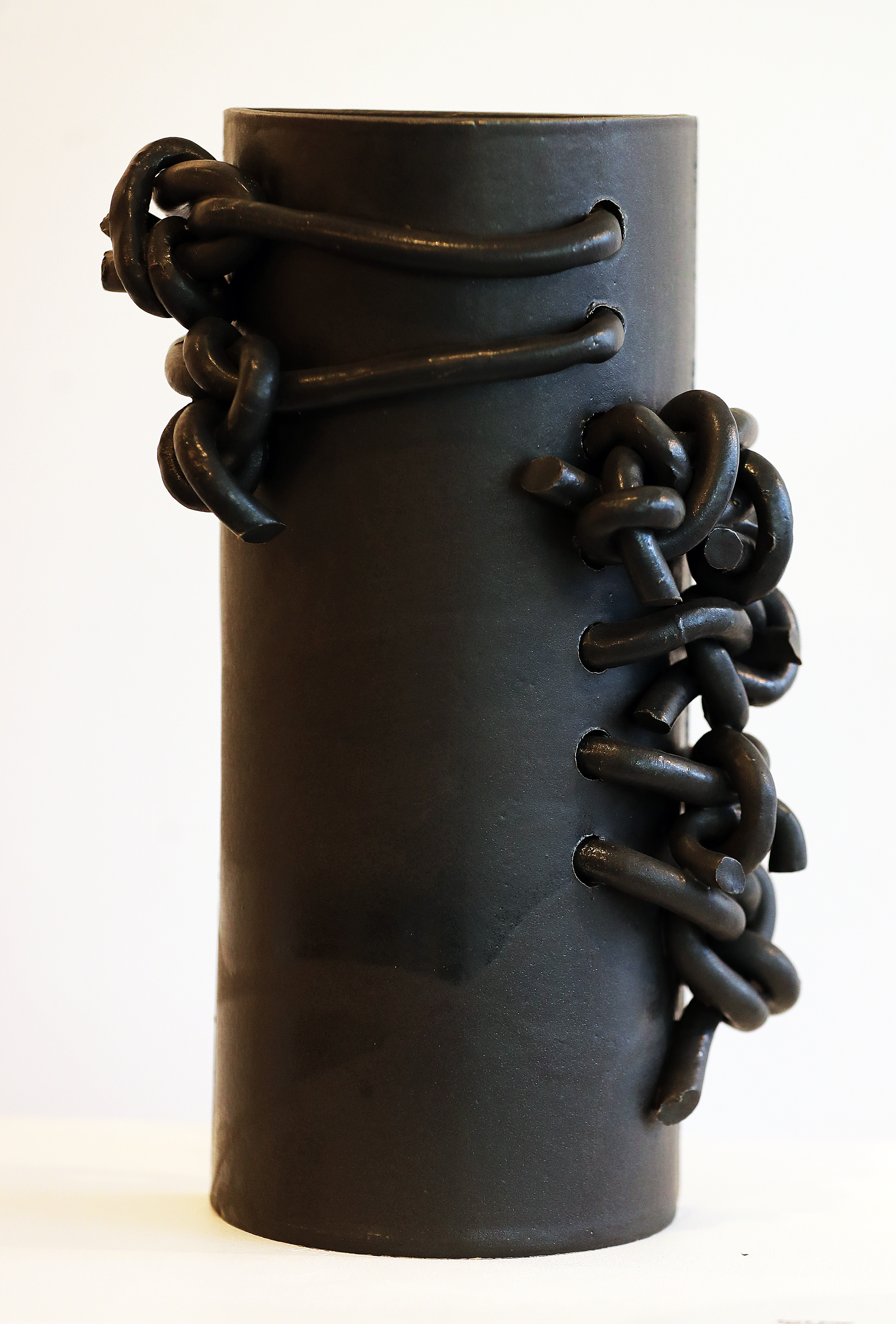 A work from Paul S. Briggs’s "Knot Vessels" series.
