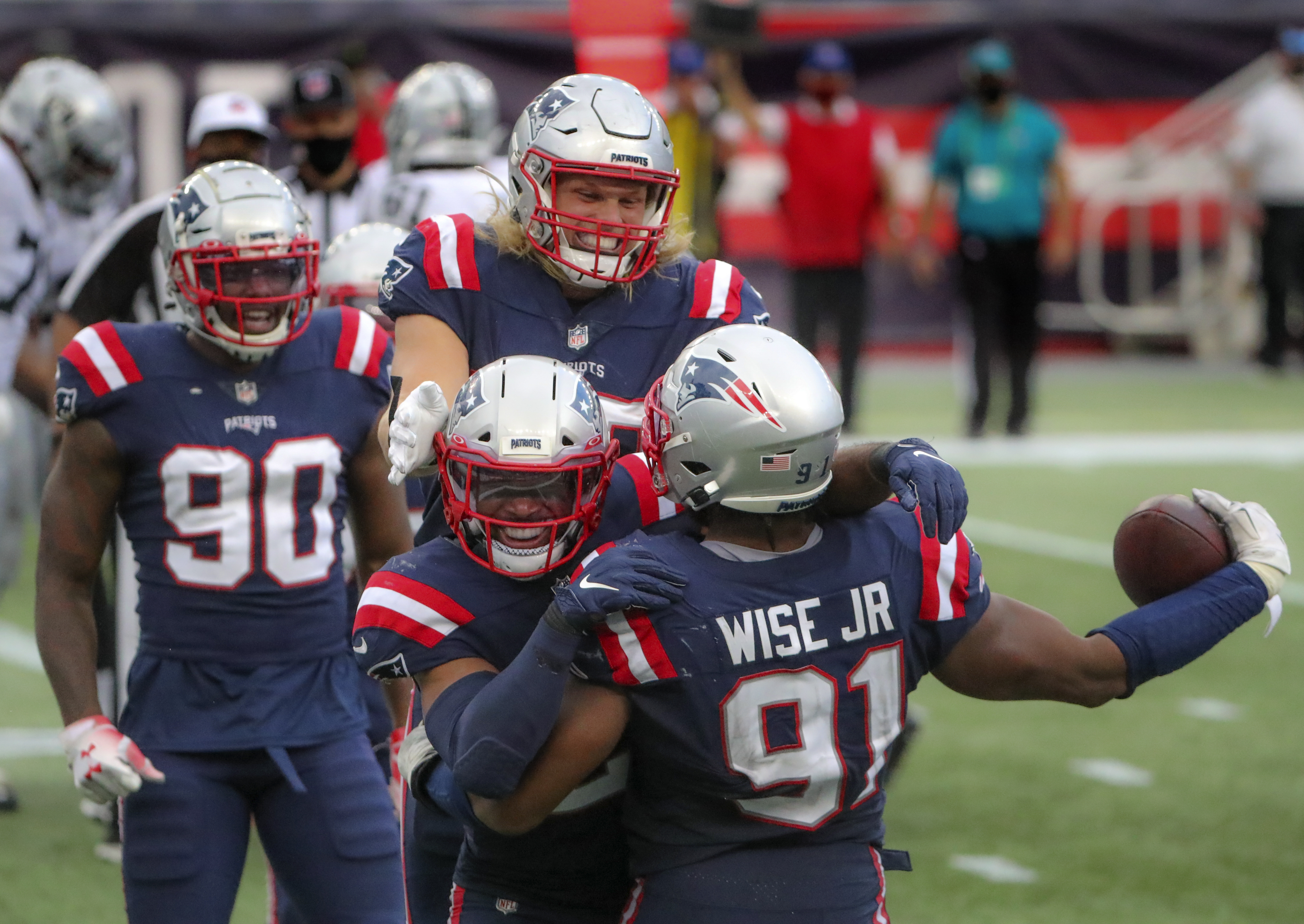 Deatrich Wise Jr. still hasn't recovered from celebrating his first  touchdown - The Boston Globe